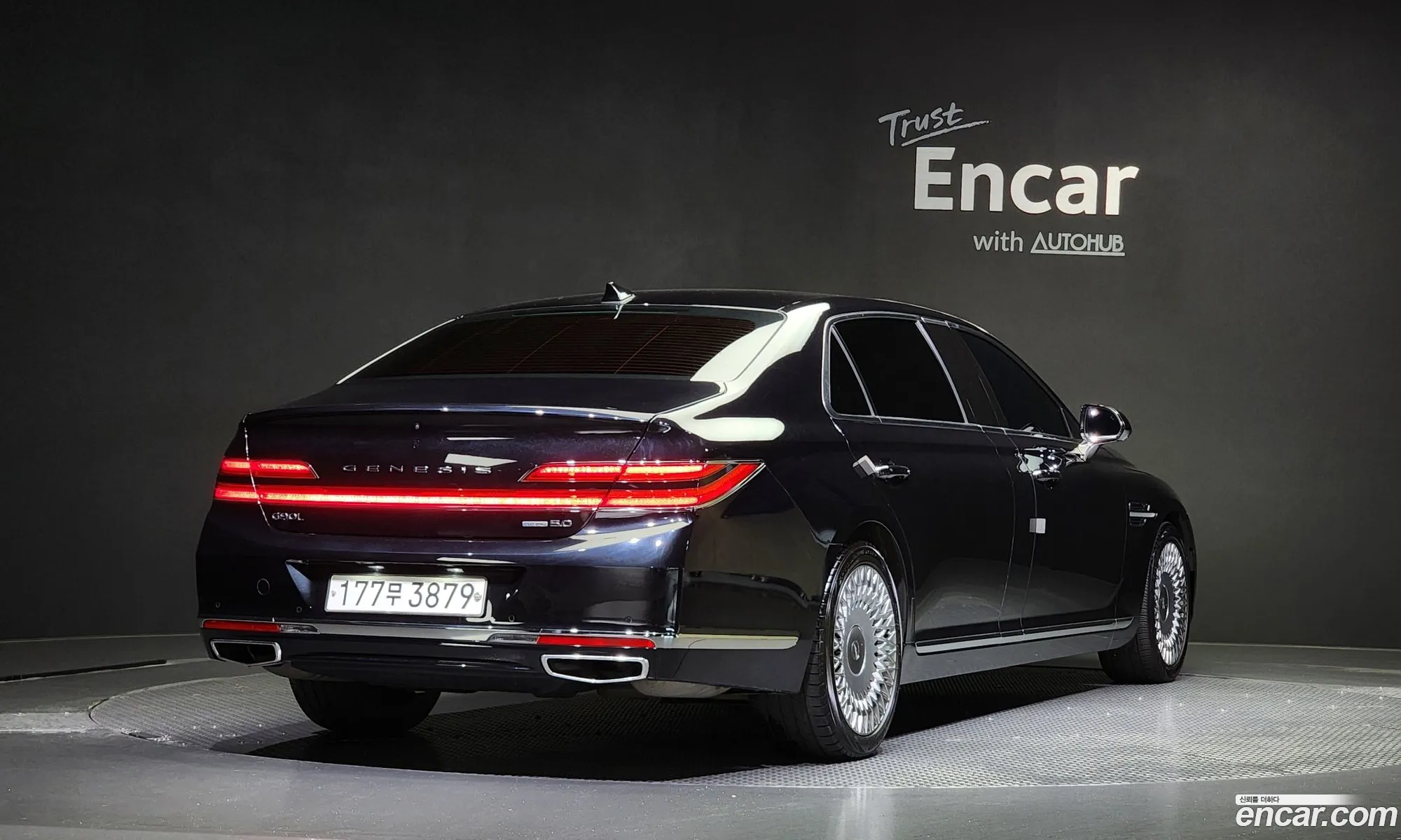 Genesis G90 I 50 Awd 2020 - фотография 662447