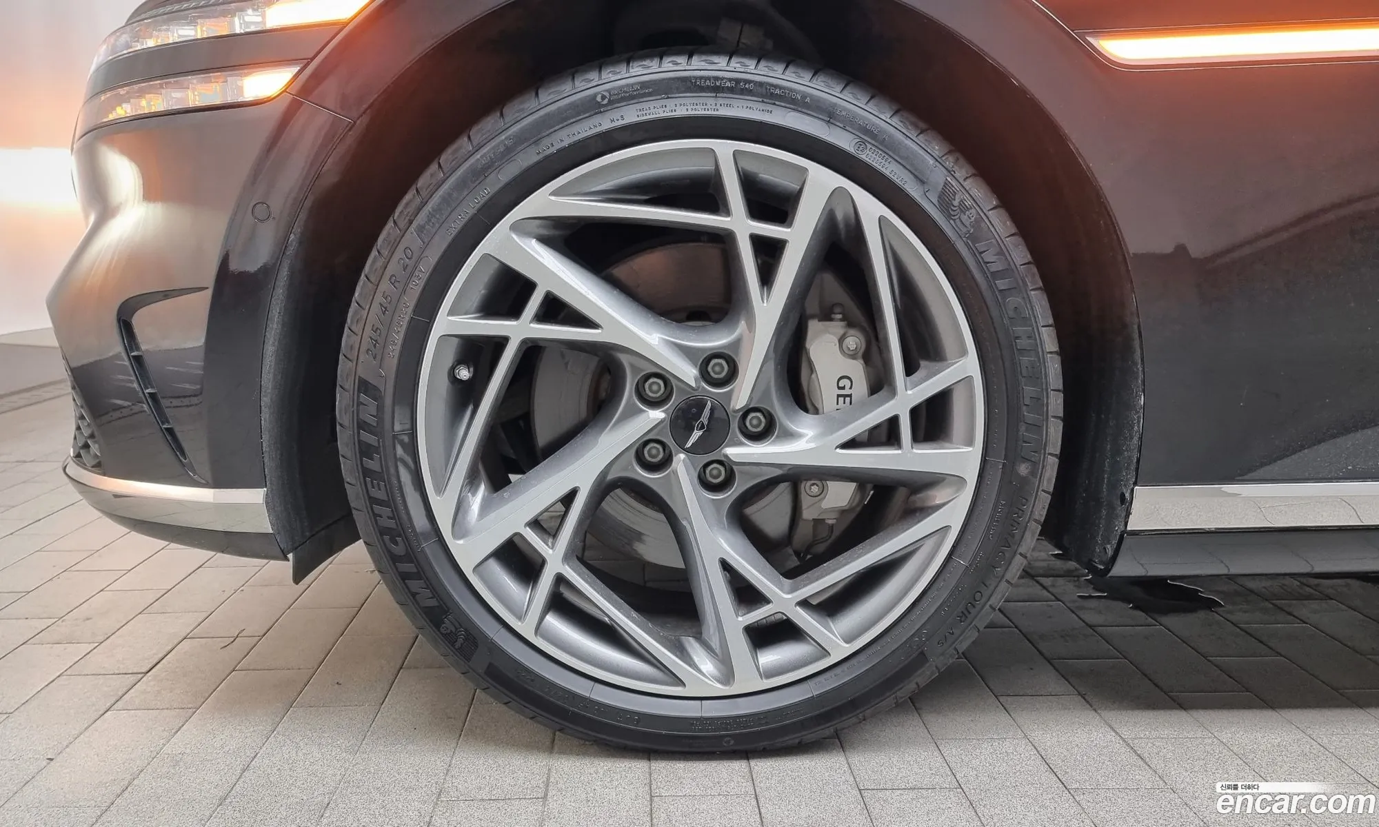 Genesis G90 I Gasoline 35 Turbo Awd 2022 - фотография 1036145