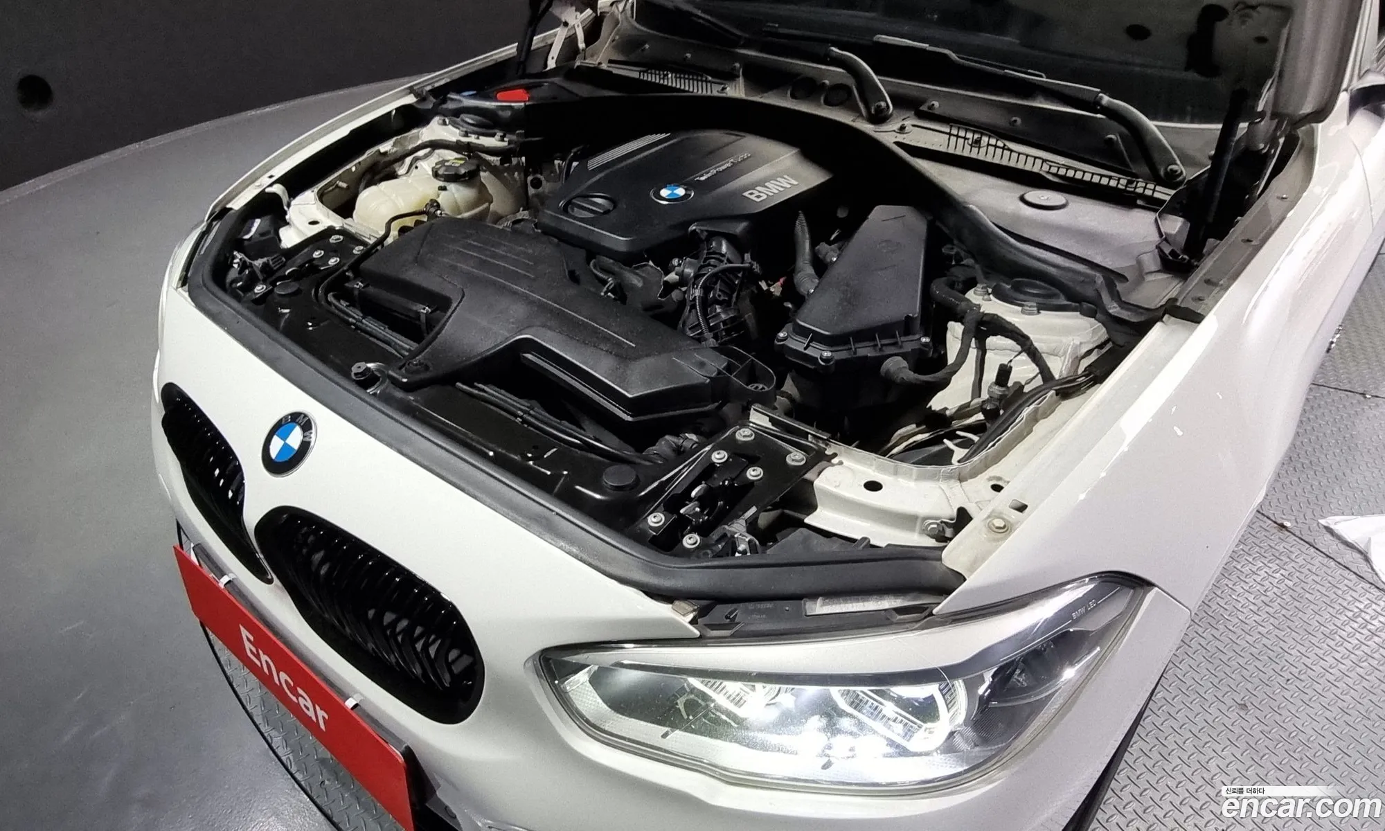 BMW 1Er Ii F20F21 118D Sport 5 Door 2016 - фотография 19476937