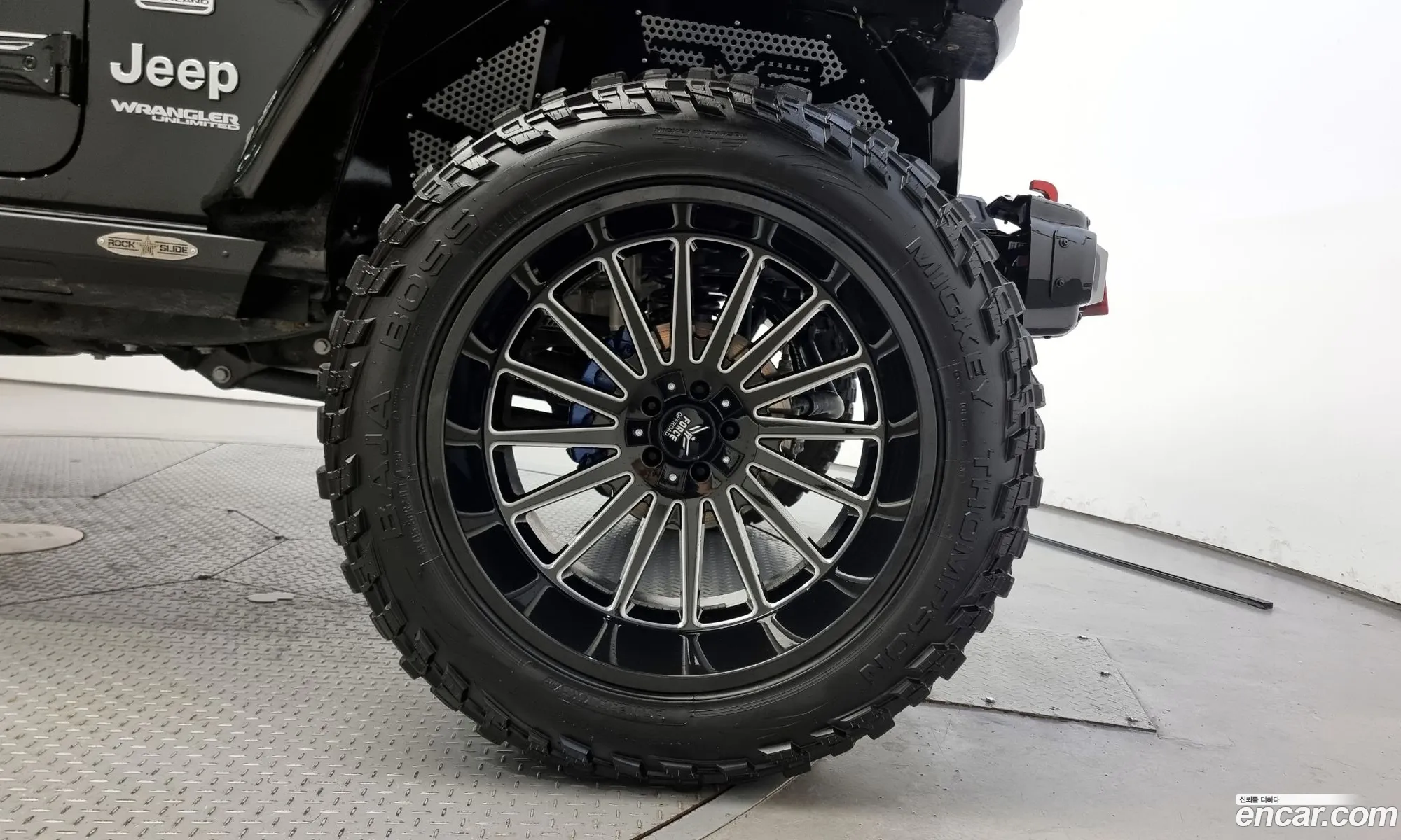 Jeep Wrangler Iv Jl 20 Overland Power Top 4-Door 2021 - фотография 4844461