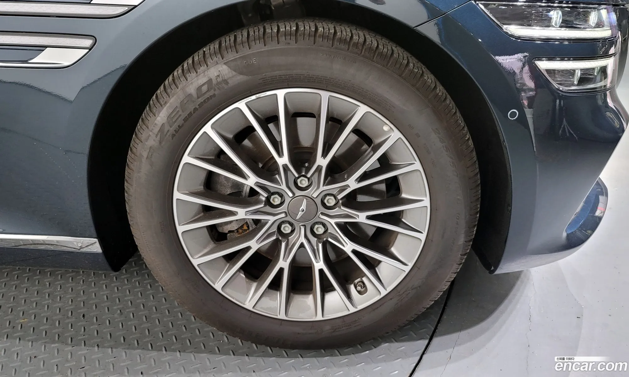 Genesis G80 Ii Gasoline 25 Turbo 2Wd 2022 - фотография 1082743