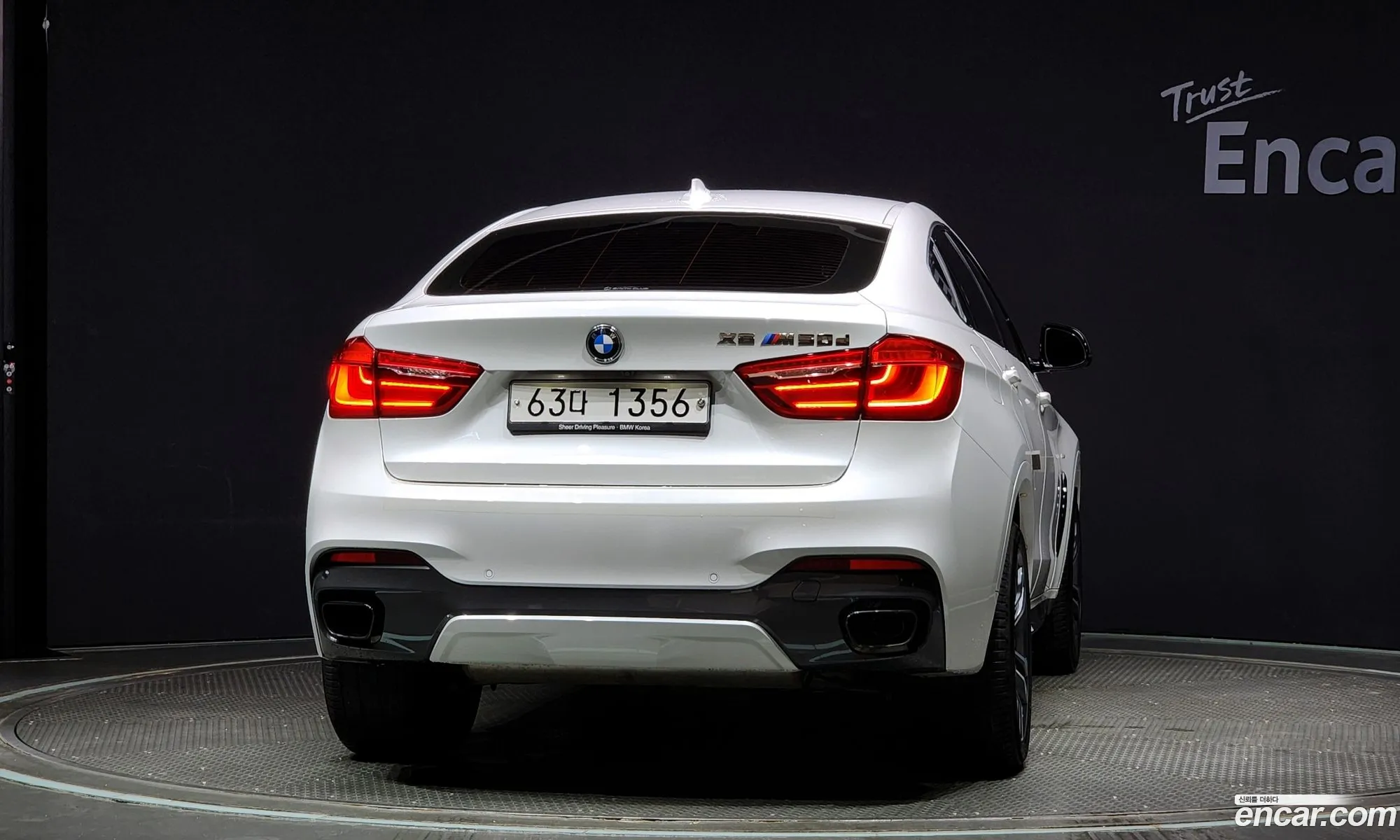 BMW X6 Ii F16 M50D 2017 - фотография 18958749