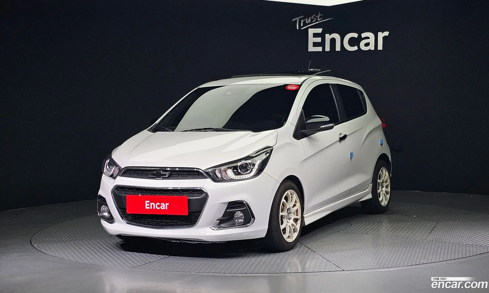 Chevrolet Spark Ltz 2016 - фотография 17474820