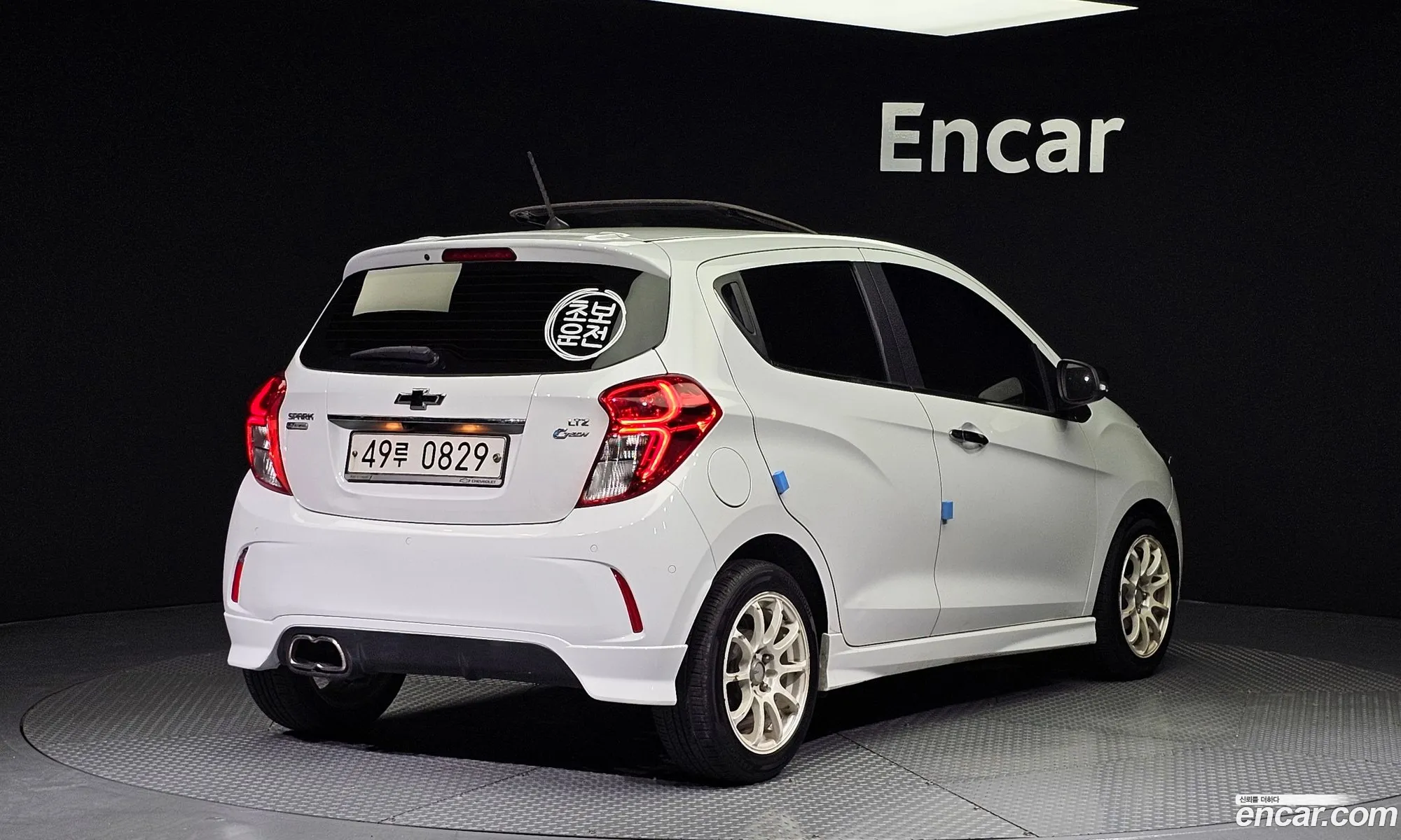 Chevrolet Spark Ltz 2016 - фотография 17474821