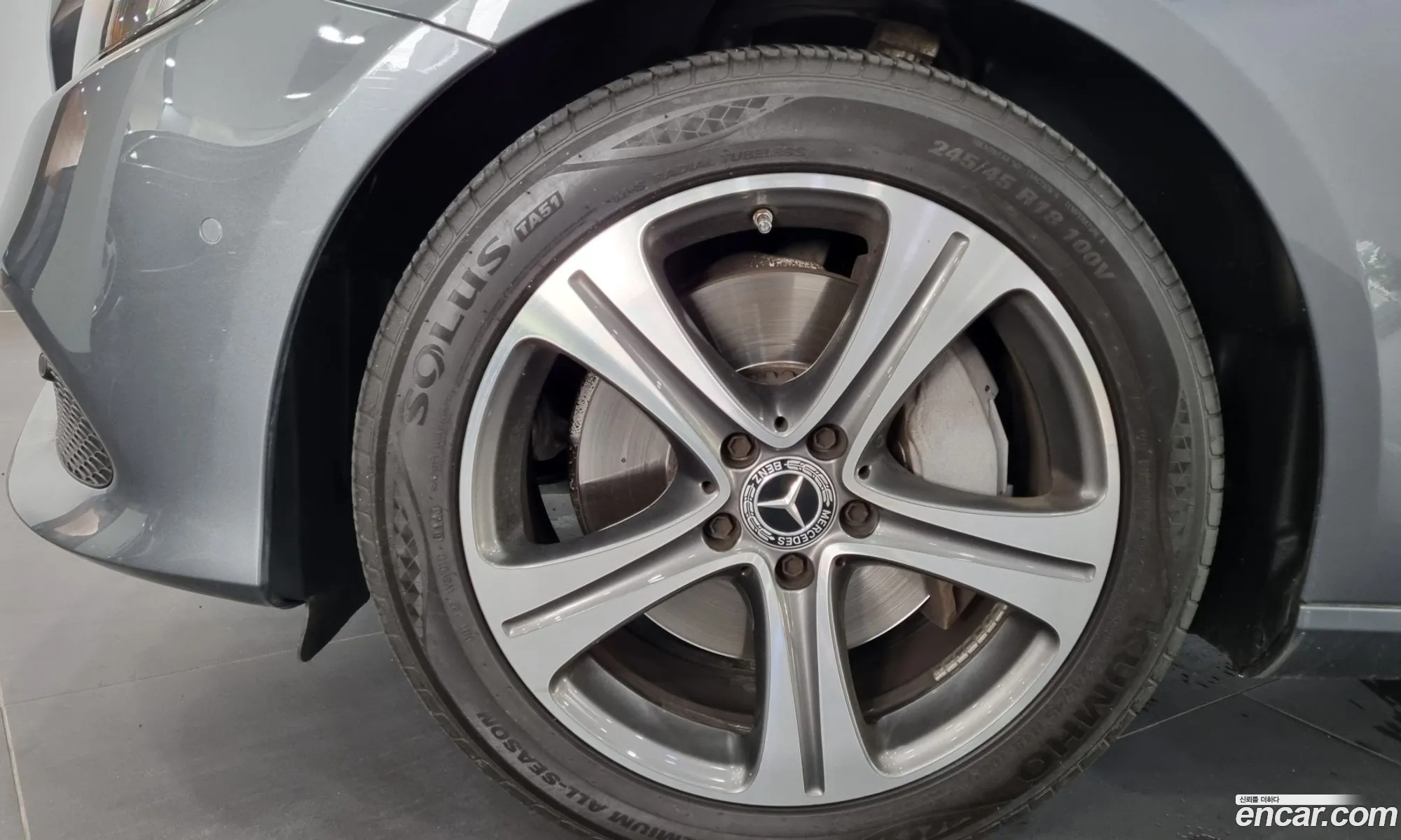 Mercedes-Benz E-Klasse V W213 S213 C238 E300 Avantgarde 2019 - фотография 16373571