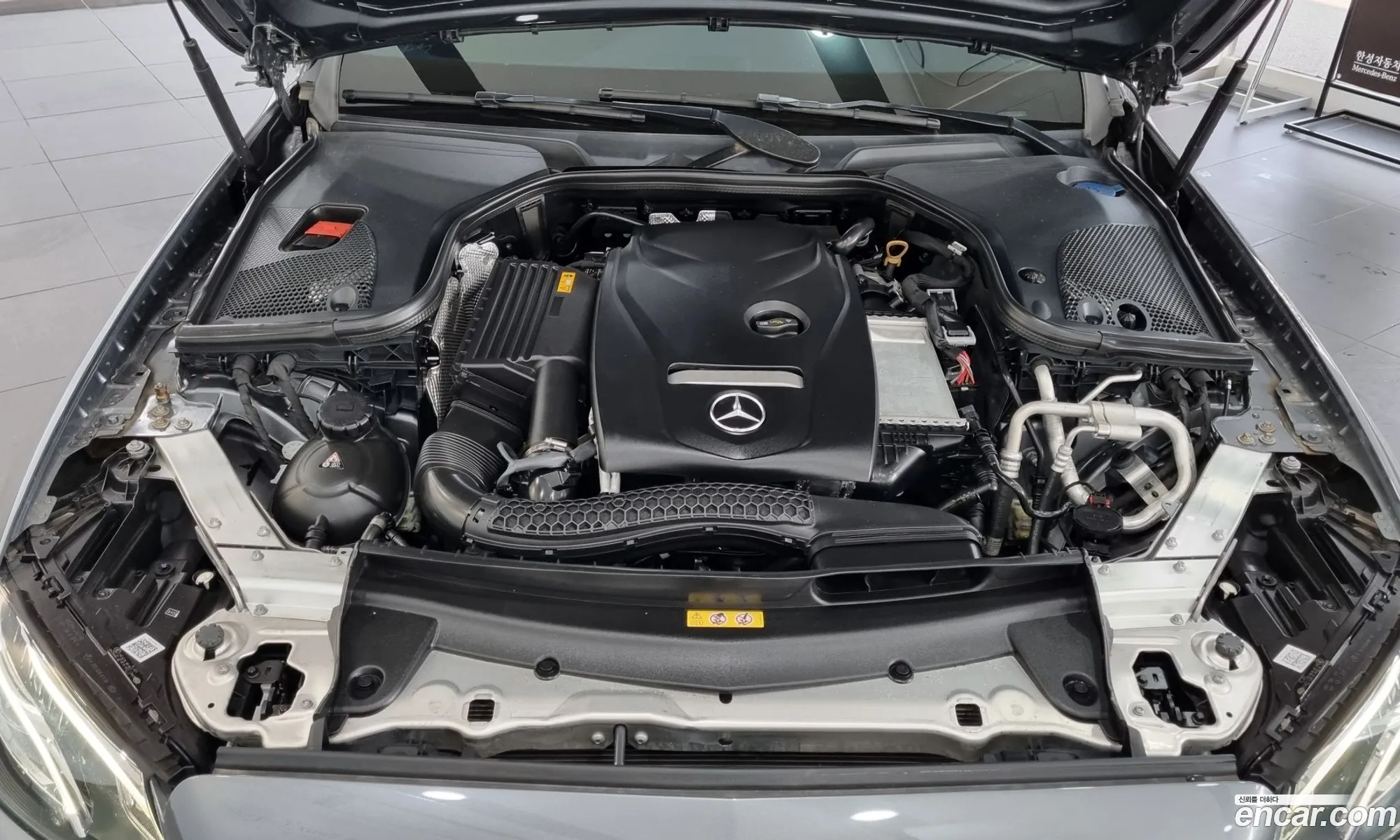 Mercedes-Benz E-Klasse V W213 S213 C238 E300 Avantgarde 2019 - фотография 16373572