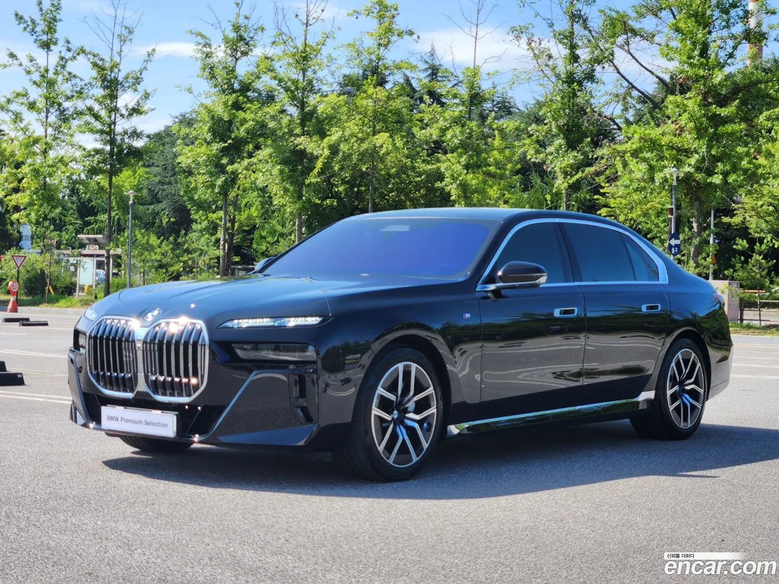 BMW 7Er 740I xDrive M Sport 2024 - фотография 19607324