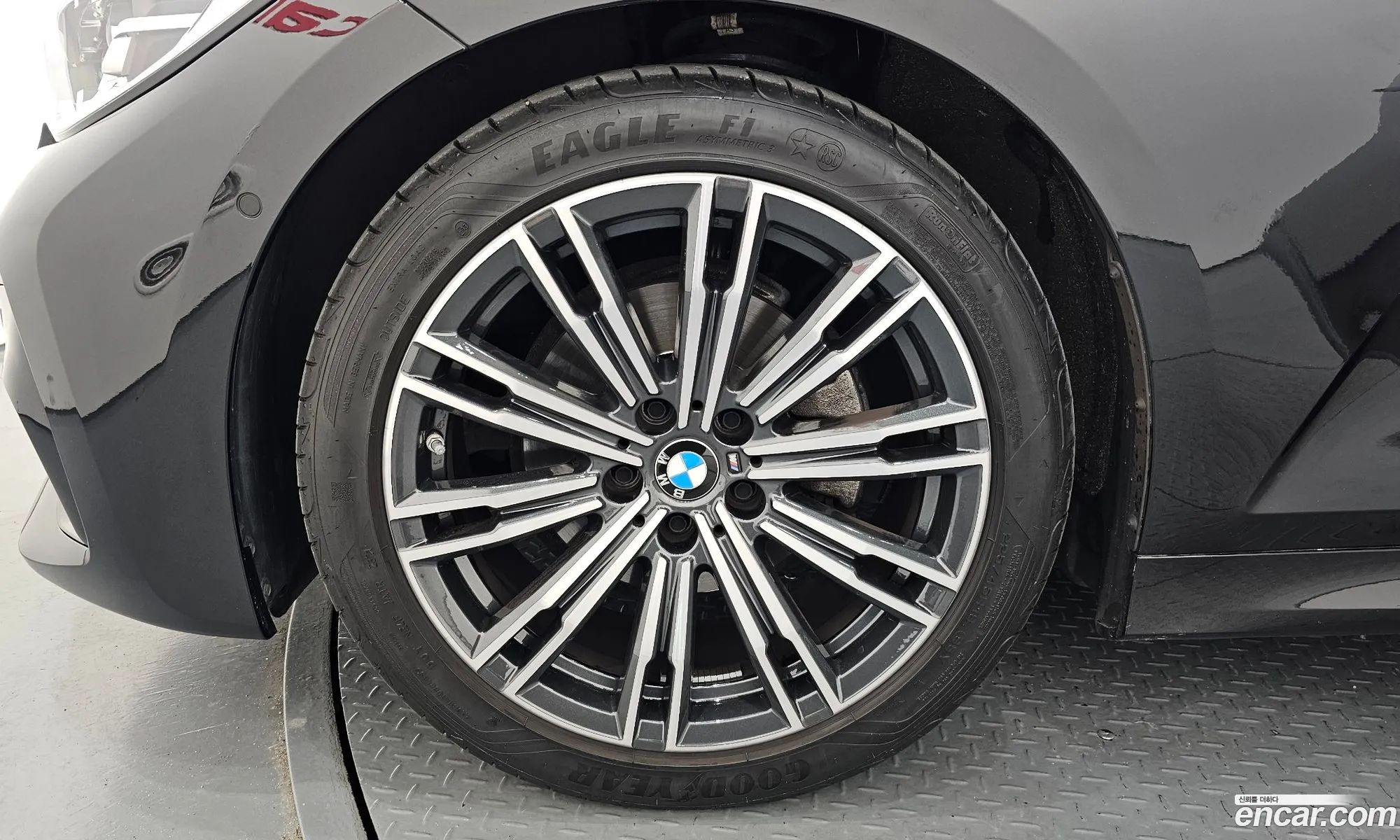 BMW 3Er Vii G2X 320I M Sports 2022 - фотография 19653156