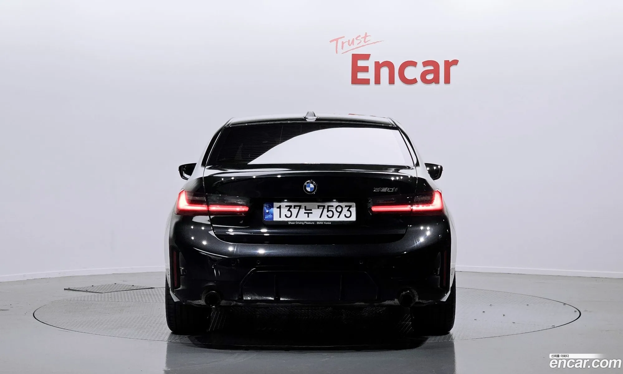 BMW 3Er 320I M Sports 2023 - фотография 19034473