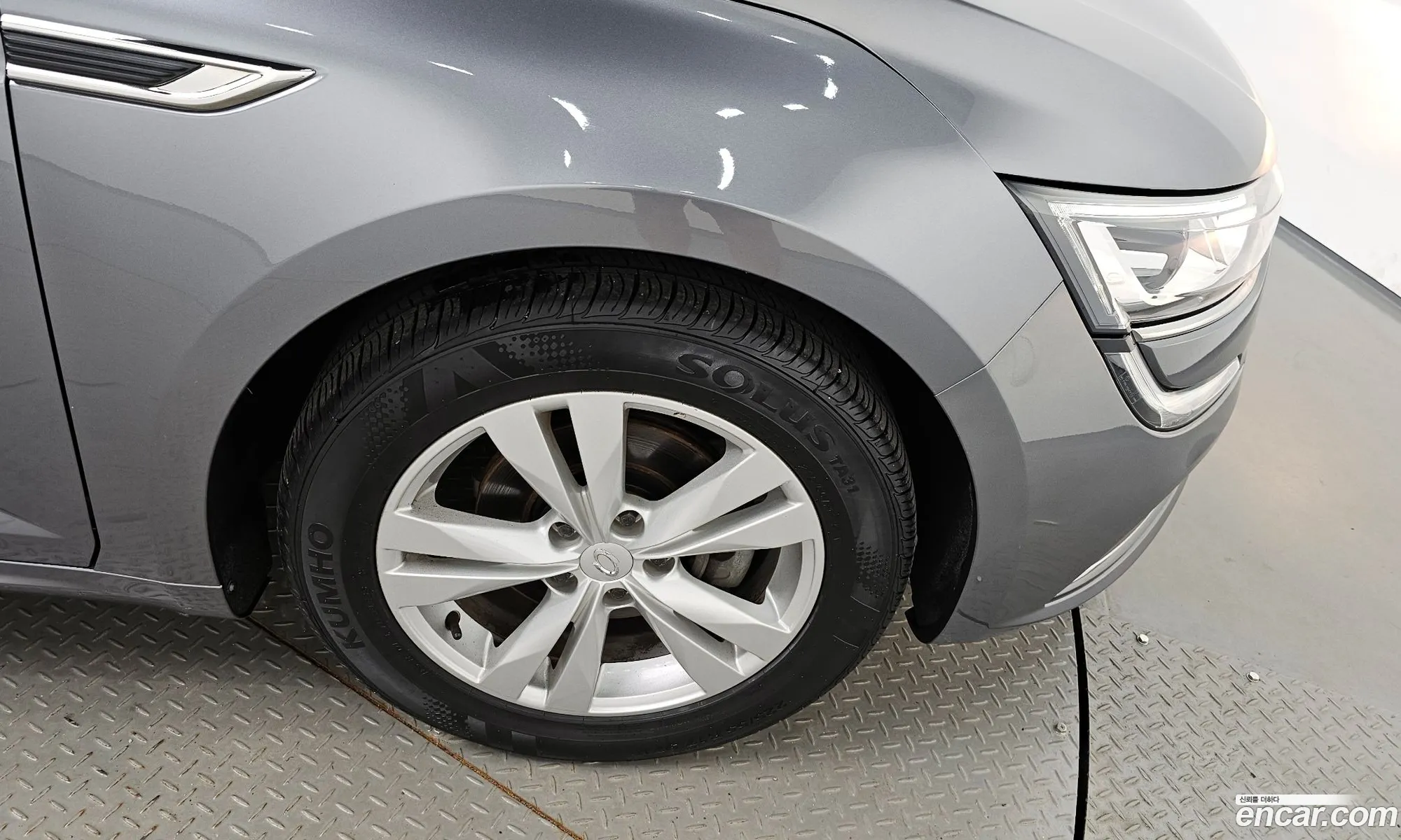 Renault Samsung Sm6 20 Lpe Se Rental Car 2020 - фотография 1514953