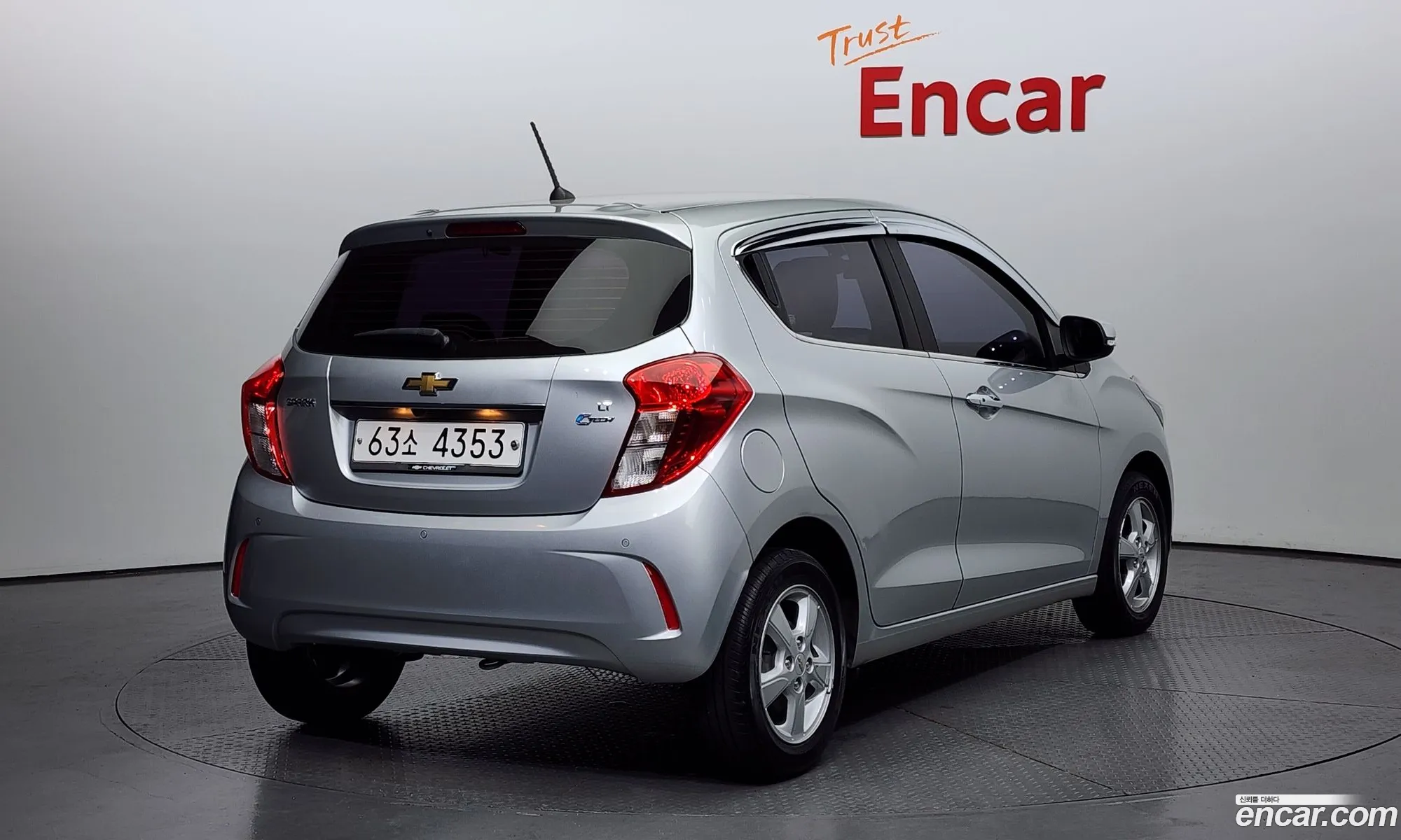 Chevrolet Spark Iv Lt 2017 - фотография 17430502
