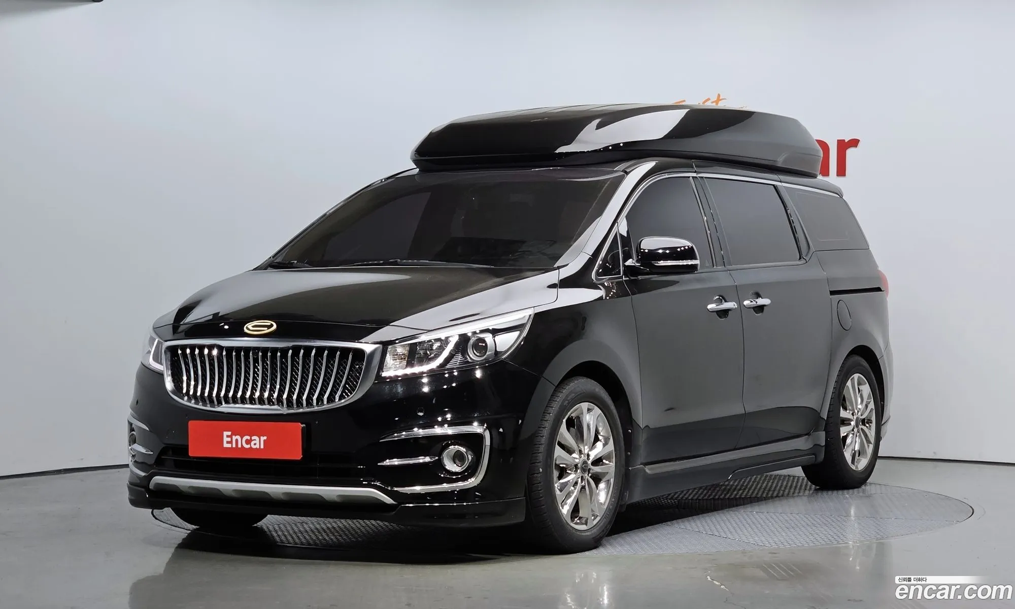 Kia All New Carnival 9-Seater High Limousine Prestige - фотография 15698916