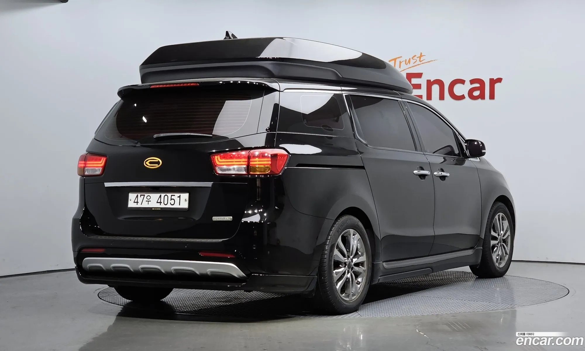 Kia All New Carnival 9-Seater High Limousine Prestige - фотография 15698917