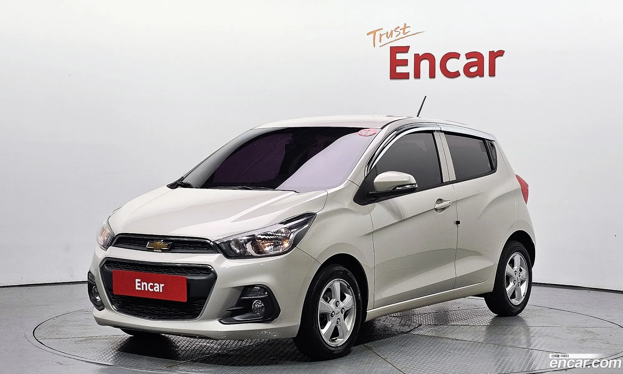 Chevrolet Spark Lt 2016 - фотография 17435384