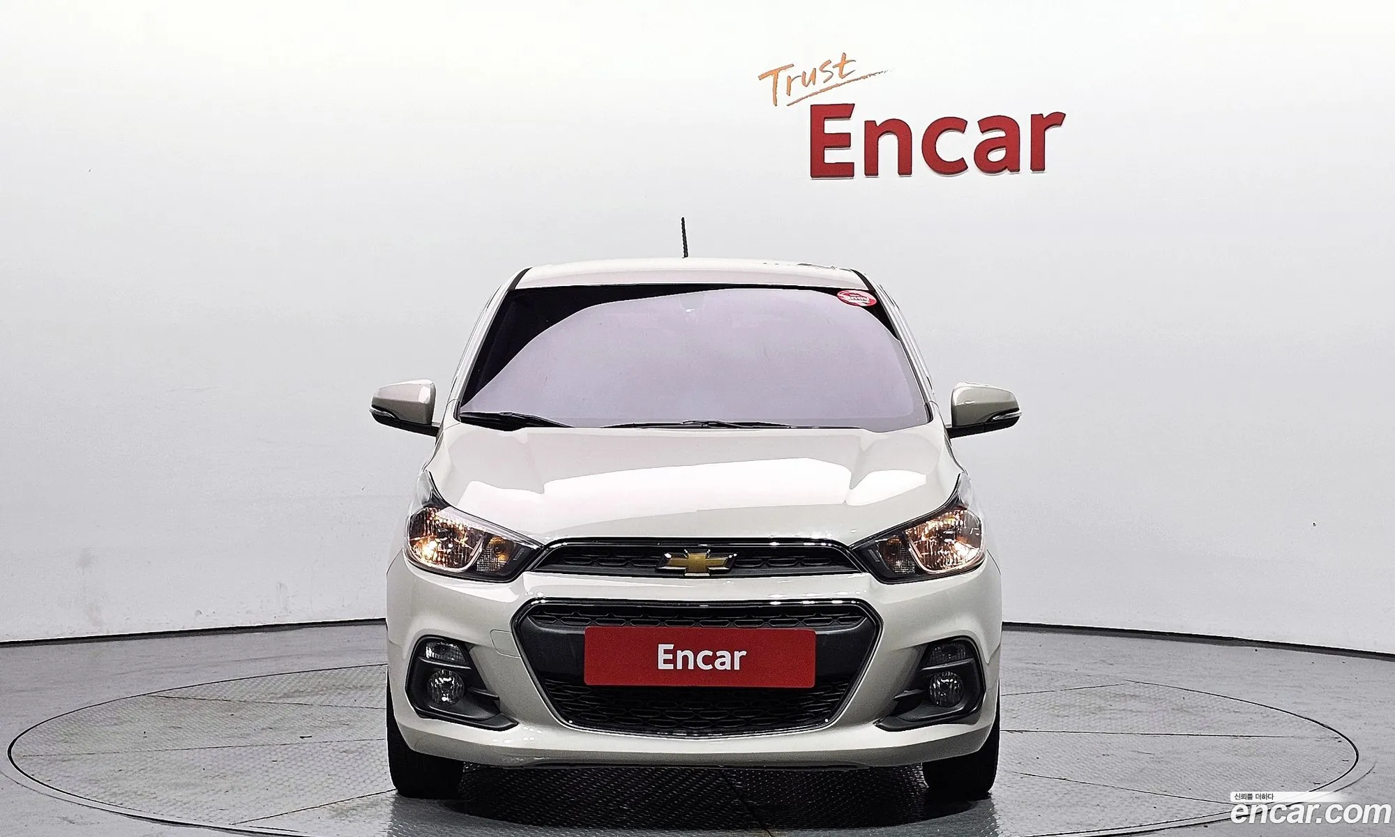 Chevrolet Spark Lt 2016 - фотография 17435386