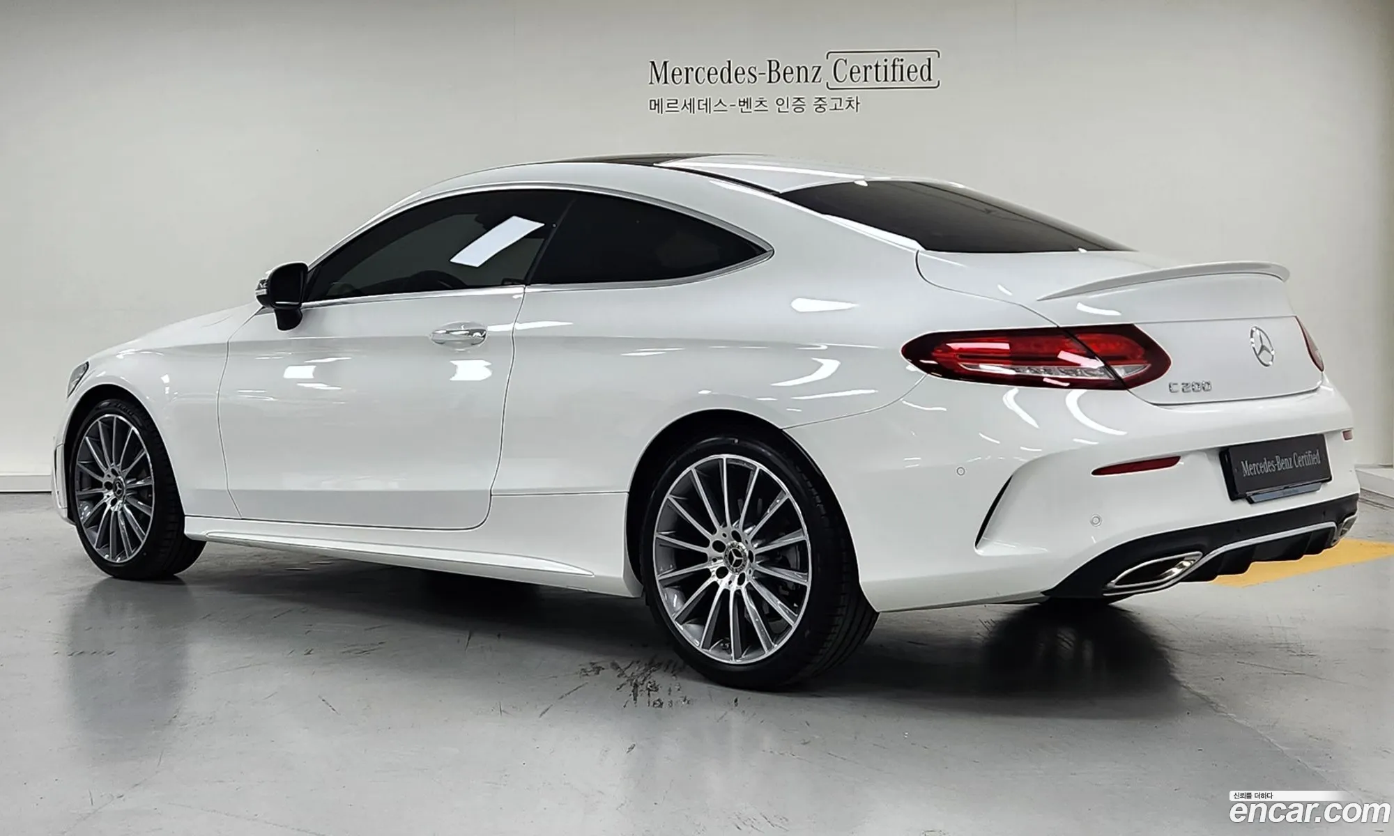 Mercedes-Benz C-Klasse C200 Coupe 2023 - фотография 16373557