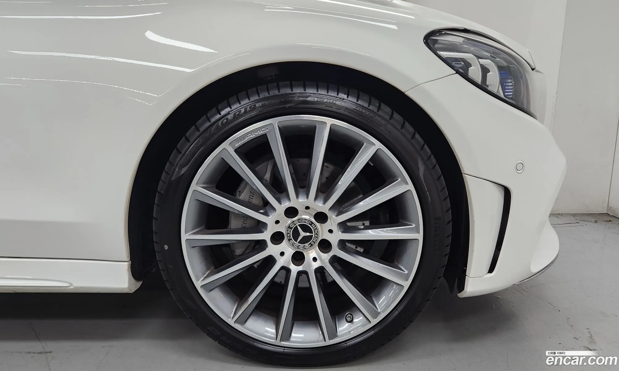 Mercedes-Benz C-Klasse C200 Coupe 2023 - фотография 16373559