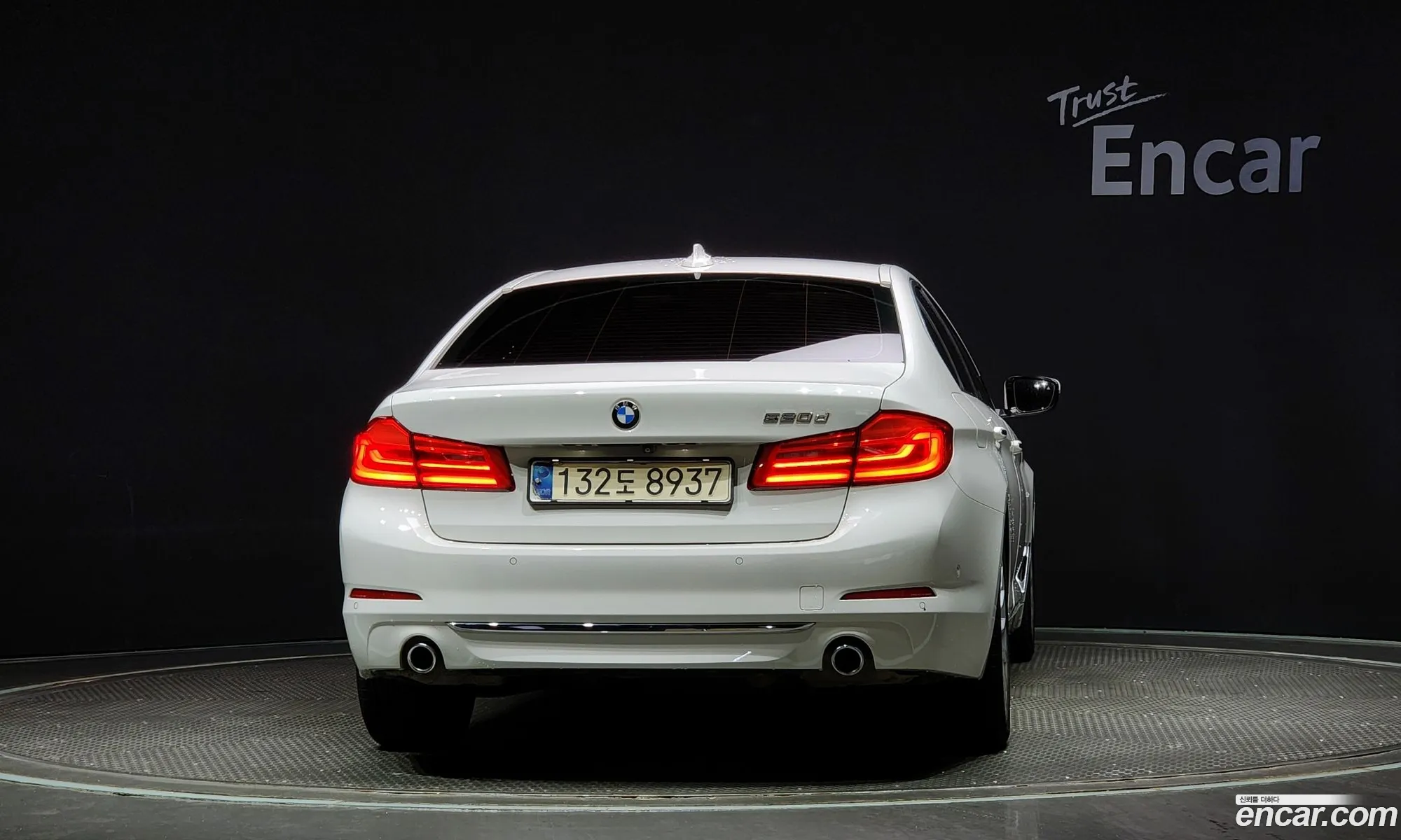 BMW 5Er Vii G30G31 520D Luxury Special Edition 2017 - фотография 17443343