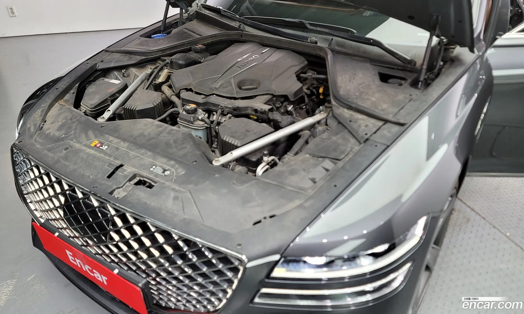 Genesis G80 Rg3 Gasoline 35 Turbo Awd - фотография 645001