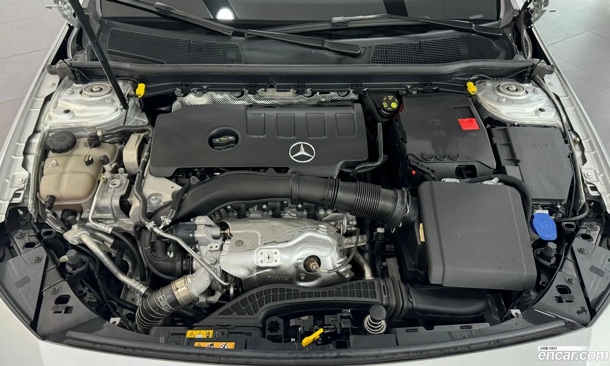 Mercedes-Benz A-Klasse Iv W177 A250 4Matic Sedan 2020 - фотография 16373608
