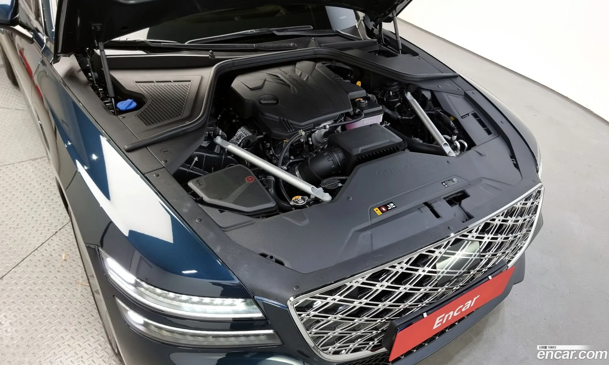 Genesis G80 Gasoline 25 Turbo Awd 2024 - фотография 1040504