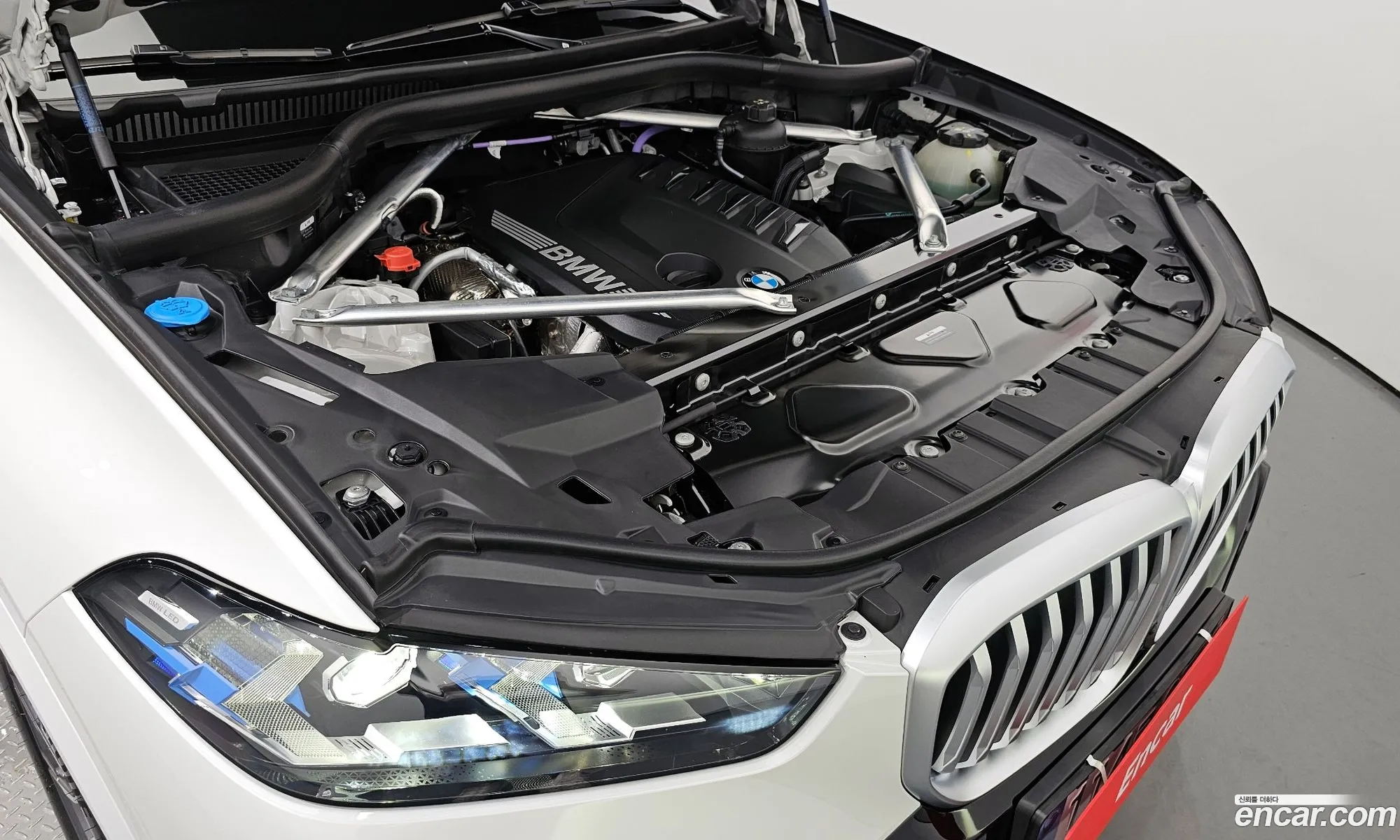 BMW X5 xDrive 30D M Sports 2024 - фотография 19490291