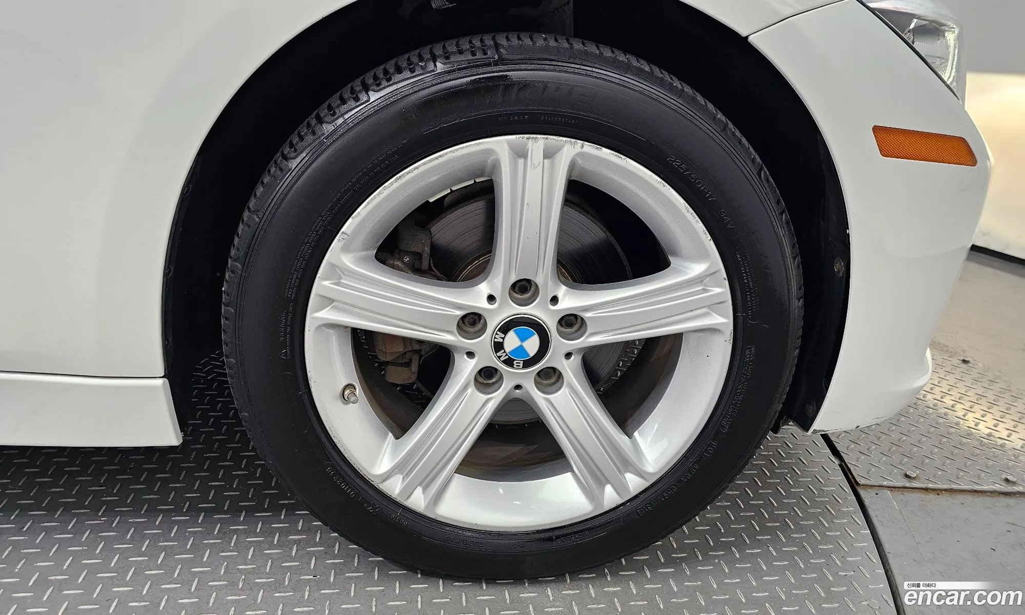 BMW 3Er Vi F3X 320D 2015 - фотография 19476888