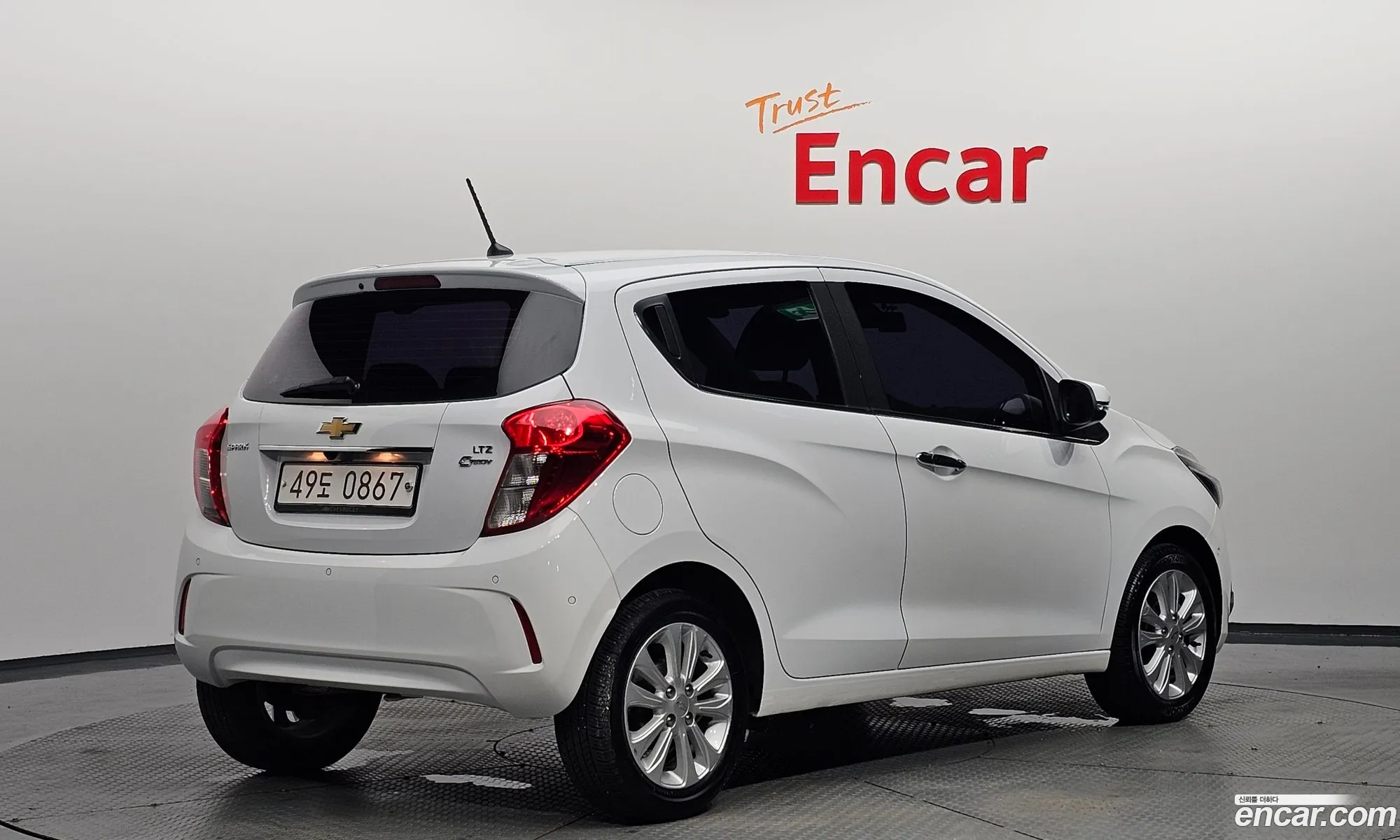 Chevrolet Spark Iv Ltz 2017 - фотография 17247556