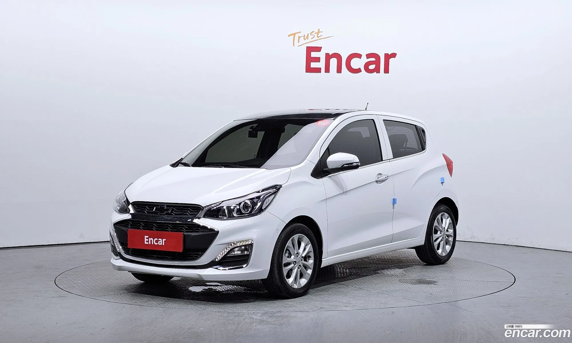 Chevrolet Spark Iii M300 Premier 2022 - фотография 17474807