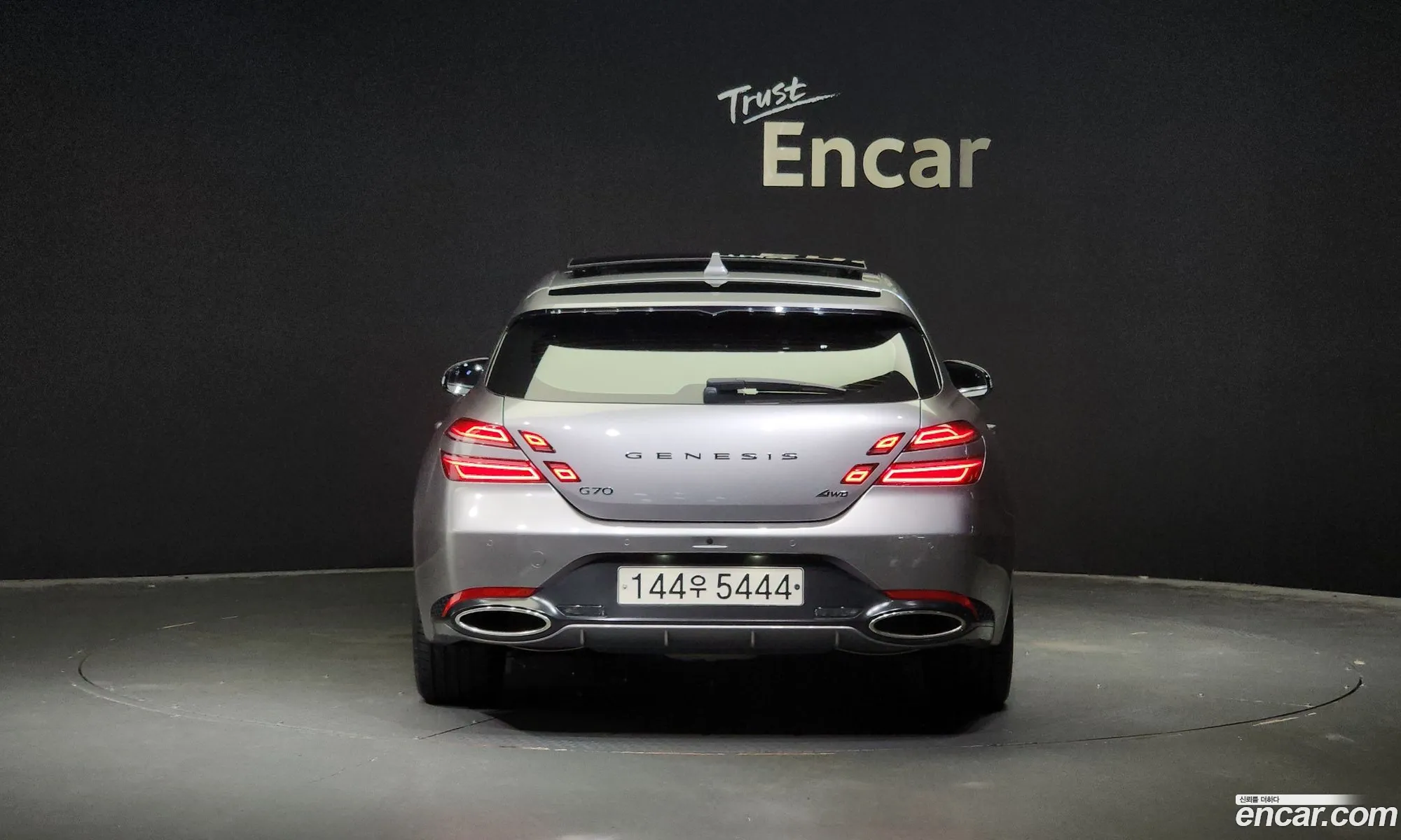 Genesis G70 Gasoline 20T 4Wd 2023 - фотография 997554