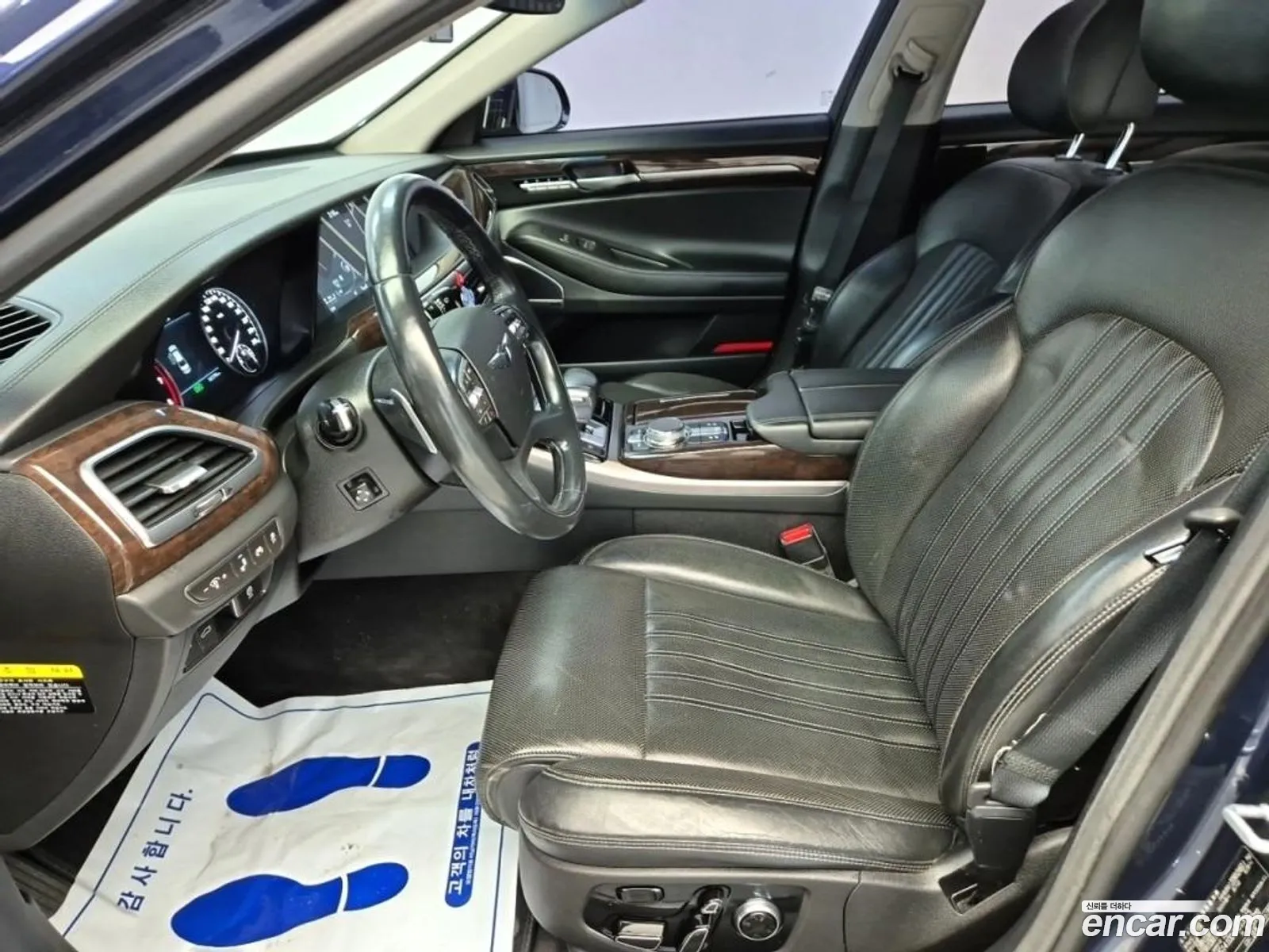 Genesis G90 I 38 Gdi Awd 2016 - фотография 1073853