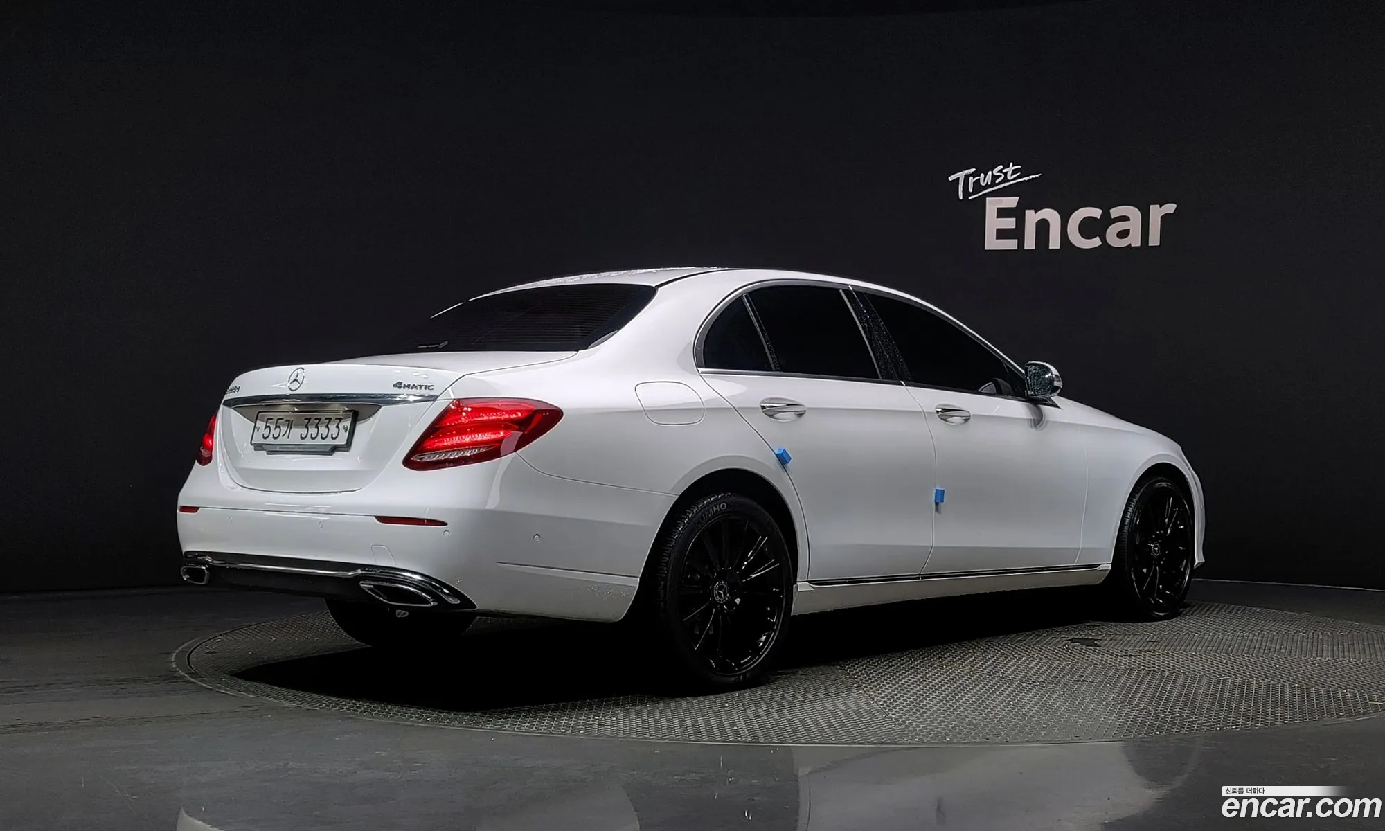 Mercedes-Benz E-Klasse E220D 4Matic Avant Garde 2017 - фотография 16238209