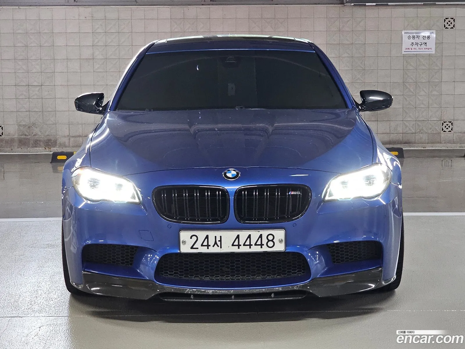 BMW M5 V F10 M5 Sedan 2015 - фотография 19490311