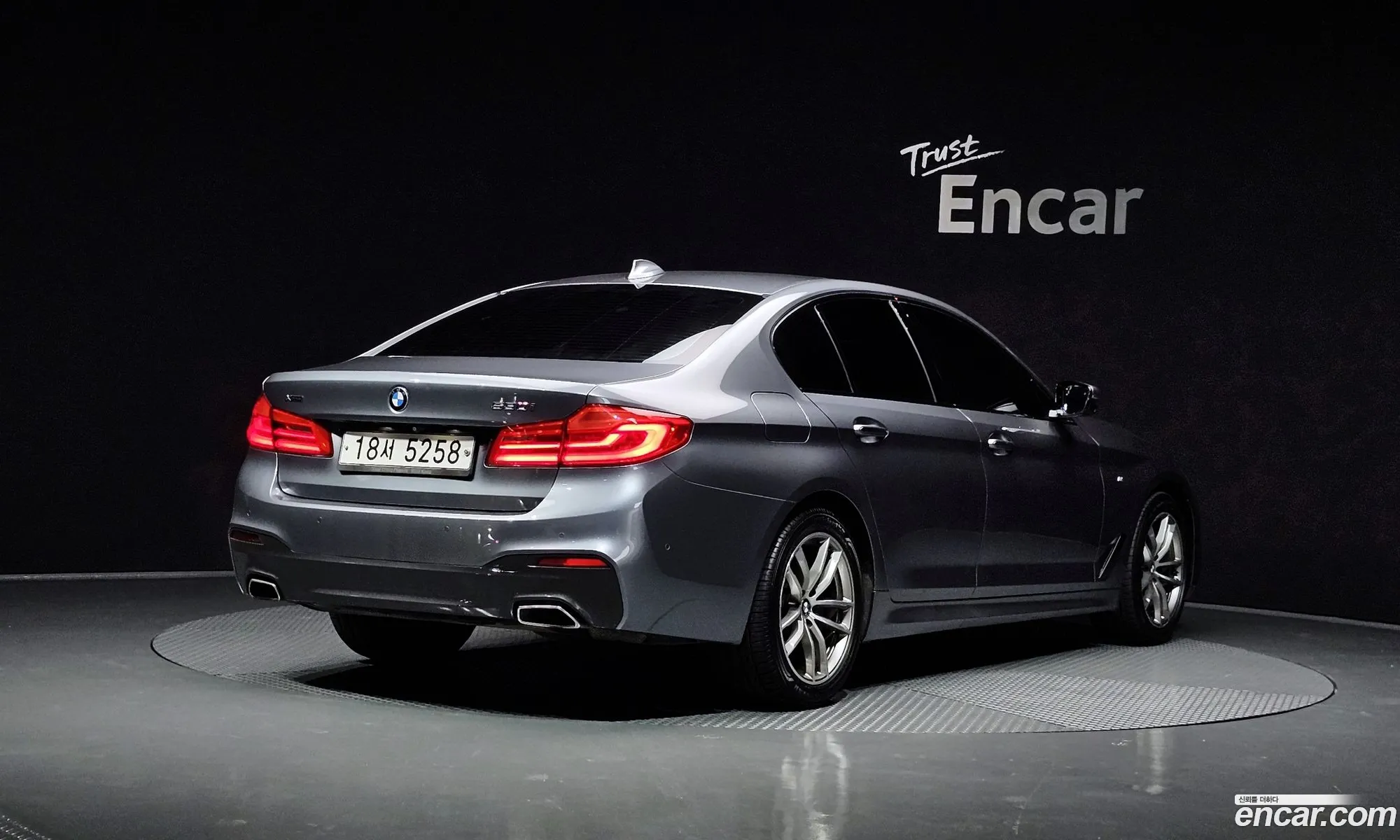 BMW 5Er 530I xDrive M Sport Plus 2017 - фотография 18959381