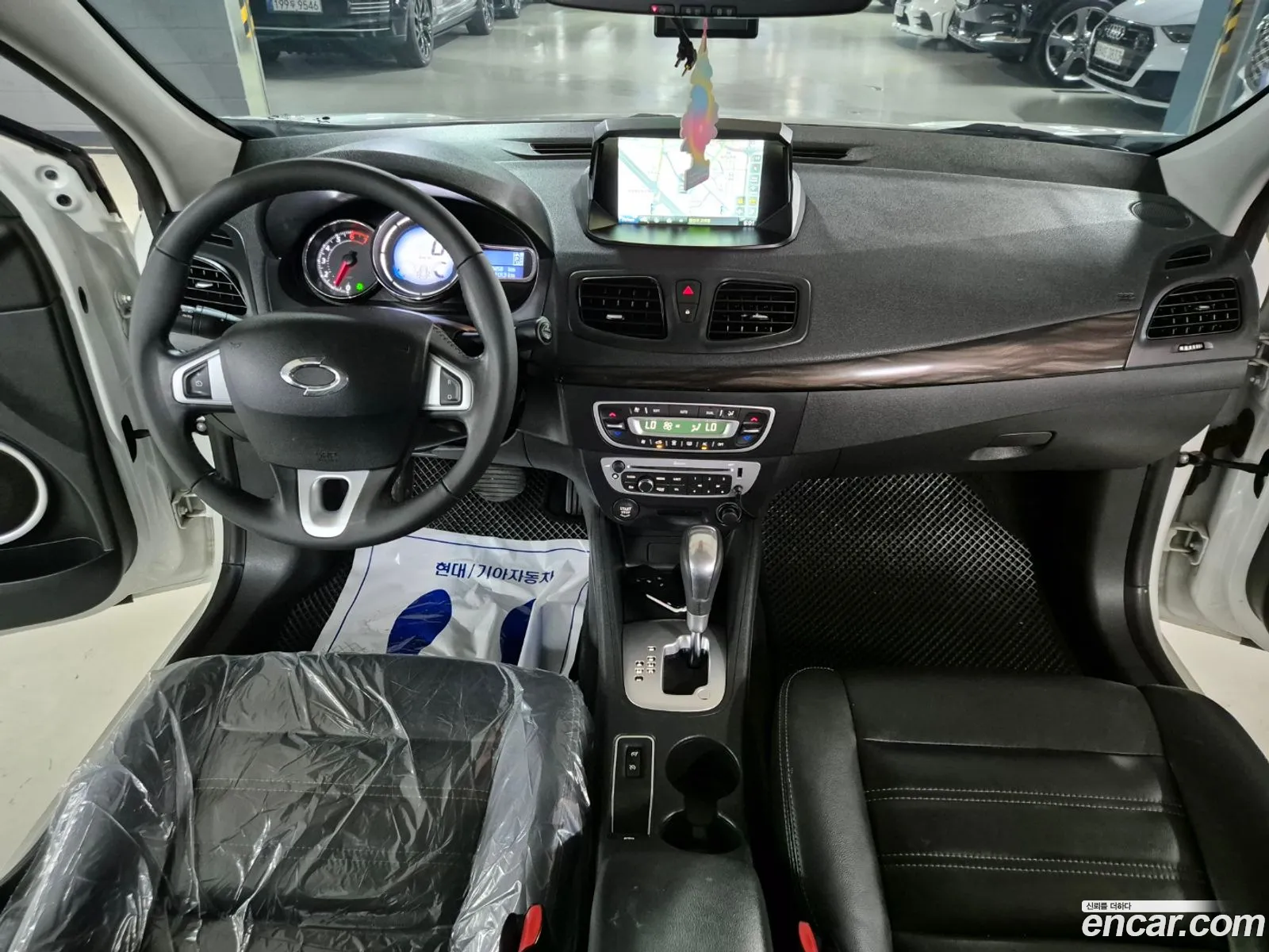 Renault Samsung Sm3 Re 2014 - фотография 13466632