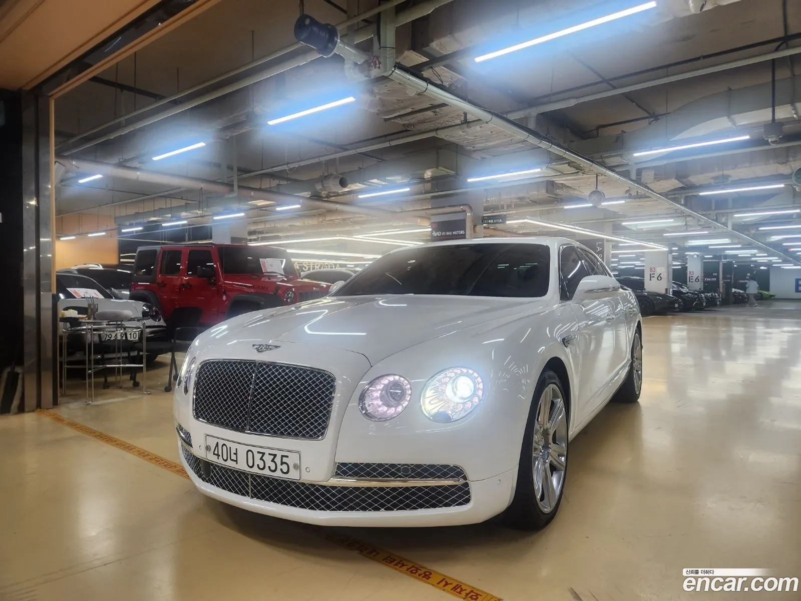 Bentley Flying Spur 40S 2016 - фотография 14539686
