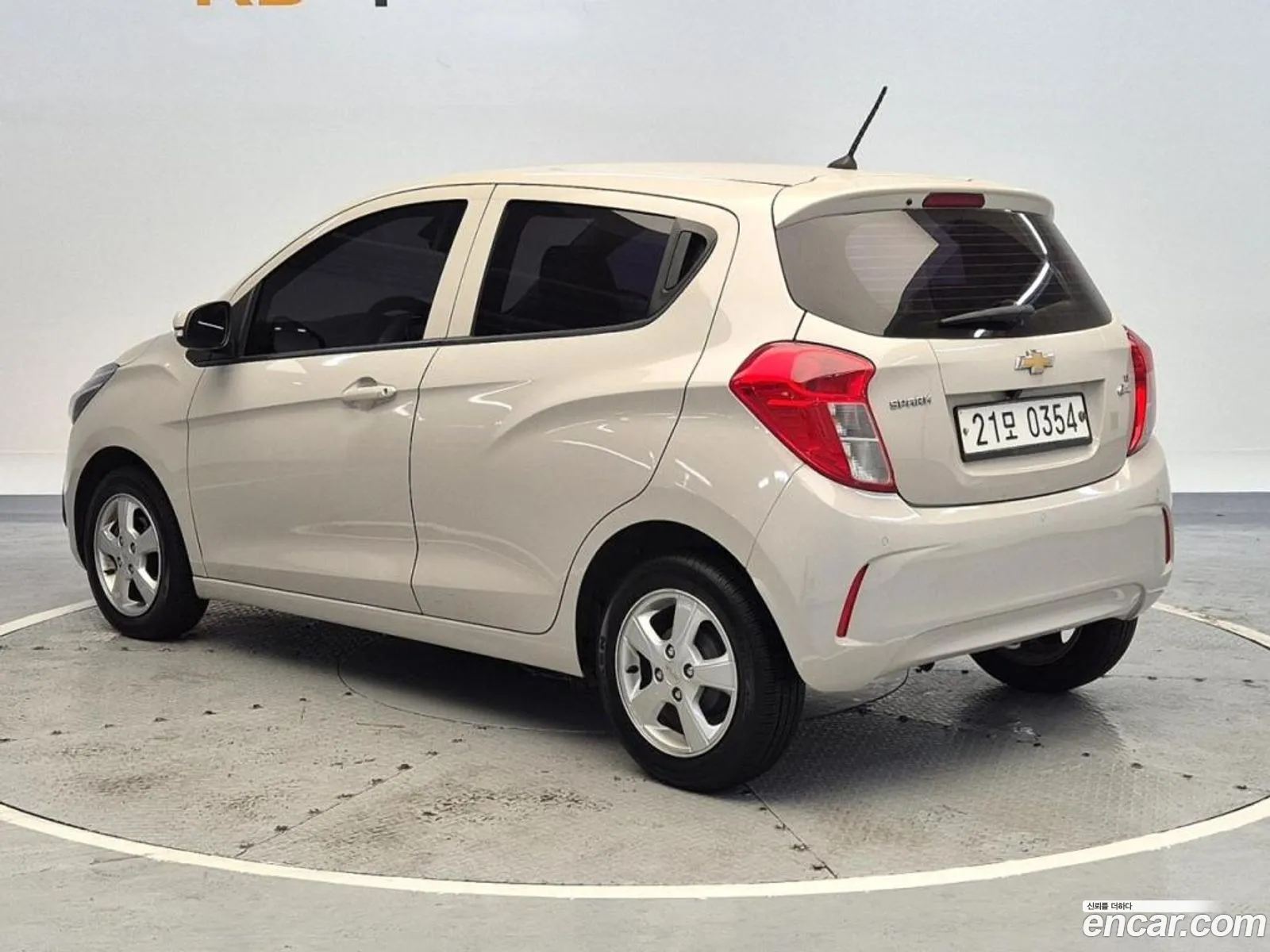 Chevrolet Spark Iv Lt 2016 - фотография 17408758