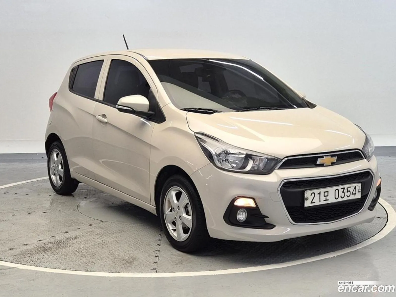 Chevrolet Spark Iv Lt 2016 - фотография 17408760
