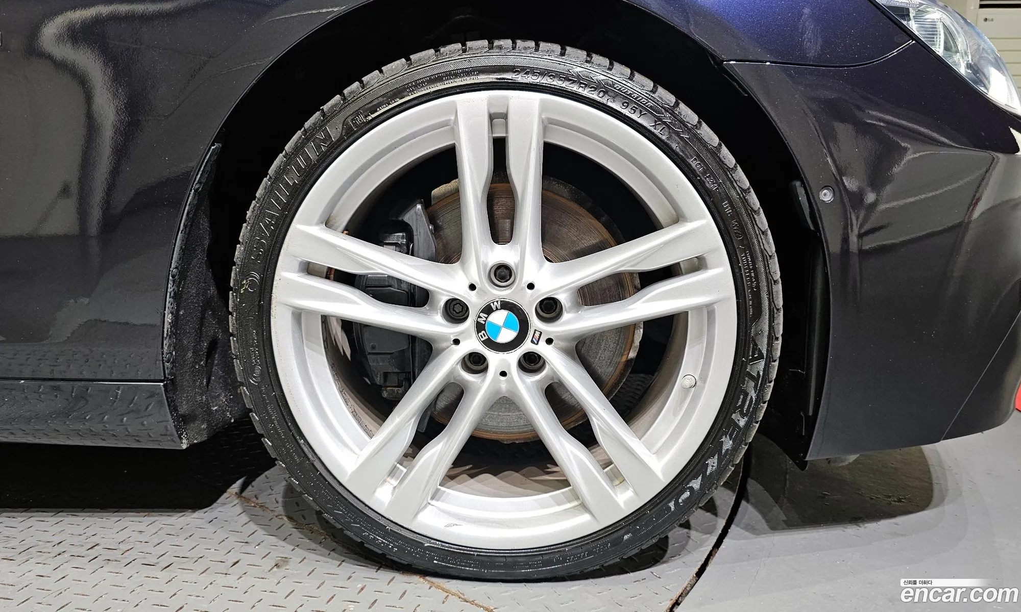 BMW 6 Series F12 640D xDrive M Sports Gran Coupe - фотография 17480919