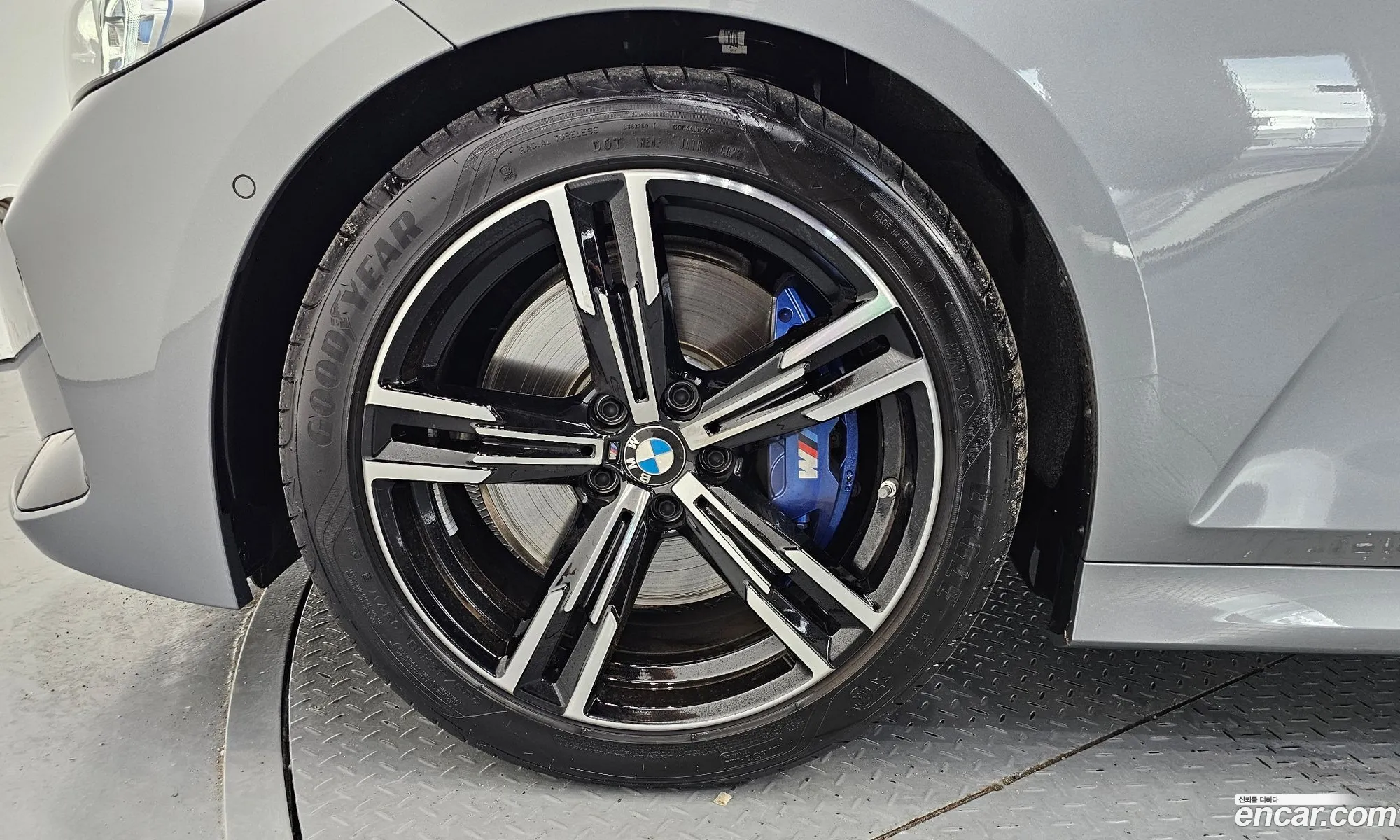 BMW 3Er 320I M Sports 2024 - фотография 18154724