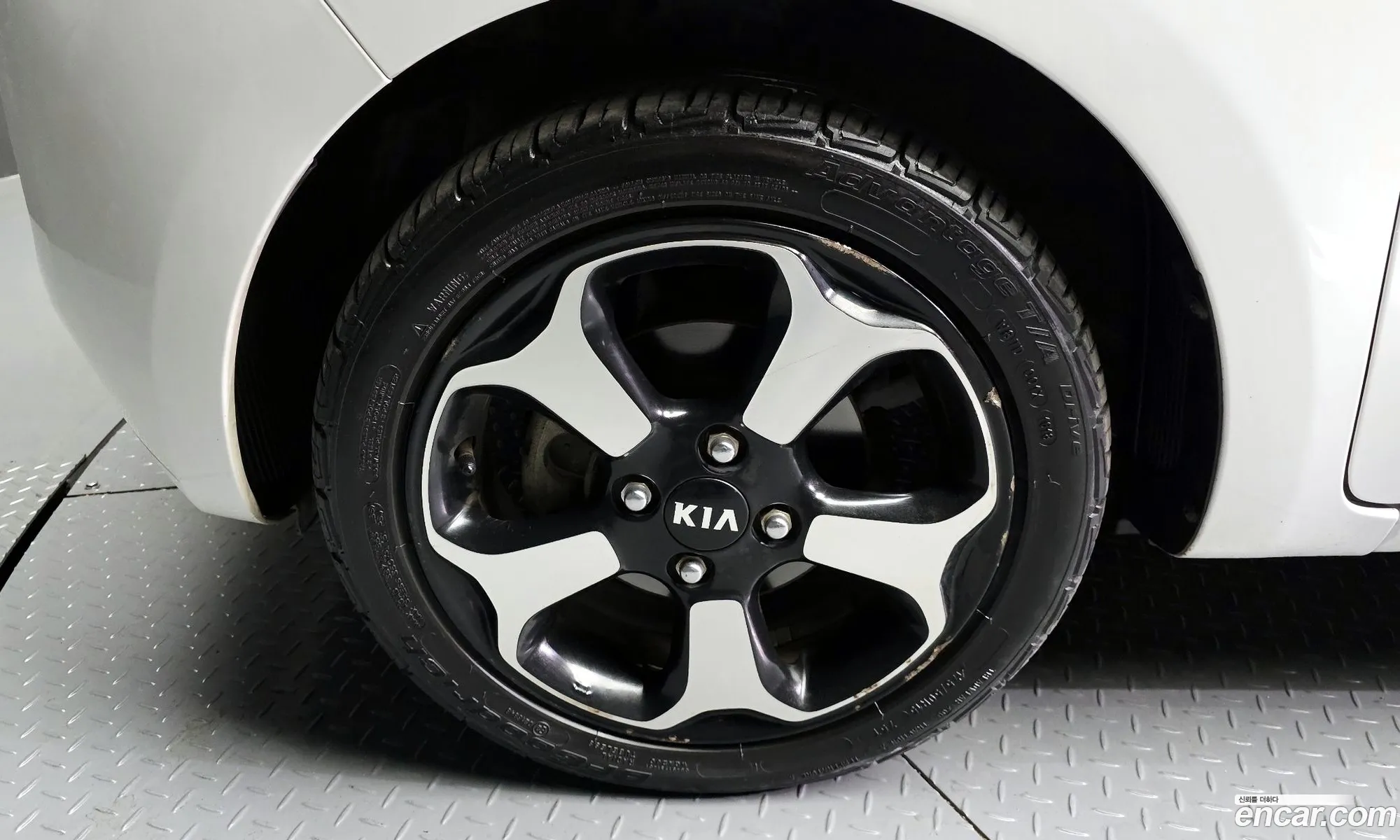 Kia Ray Deluxe Special 2013 - фотография 11149796