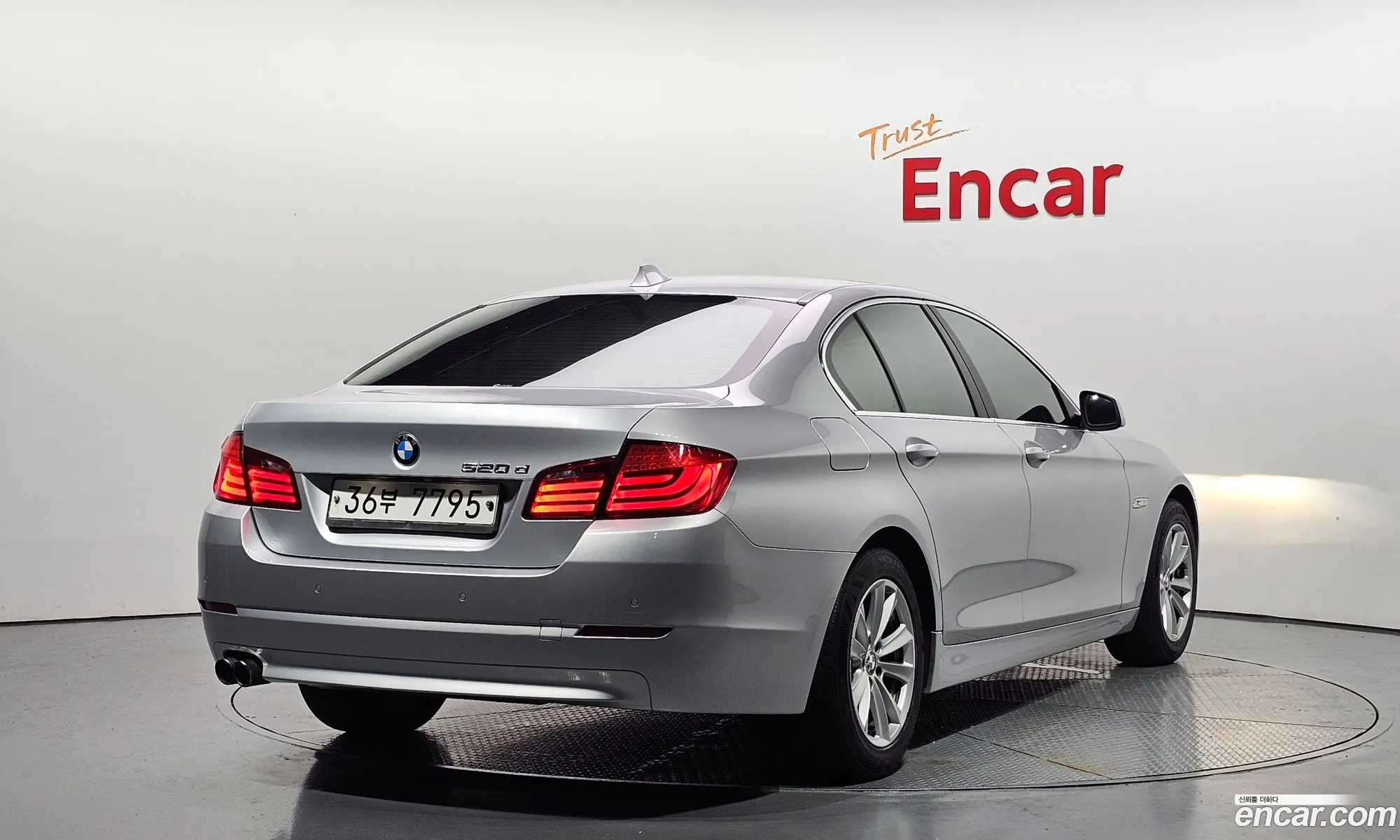 BMW 5Er Vi F10F11F07 520D 2013 - фотография 12446795