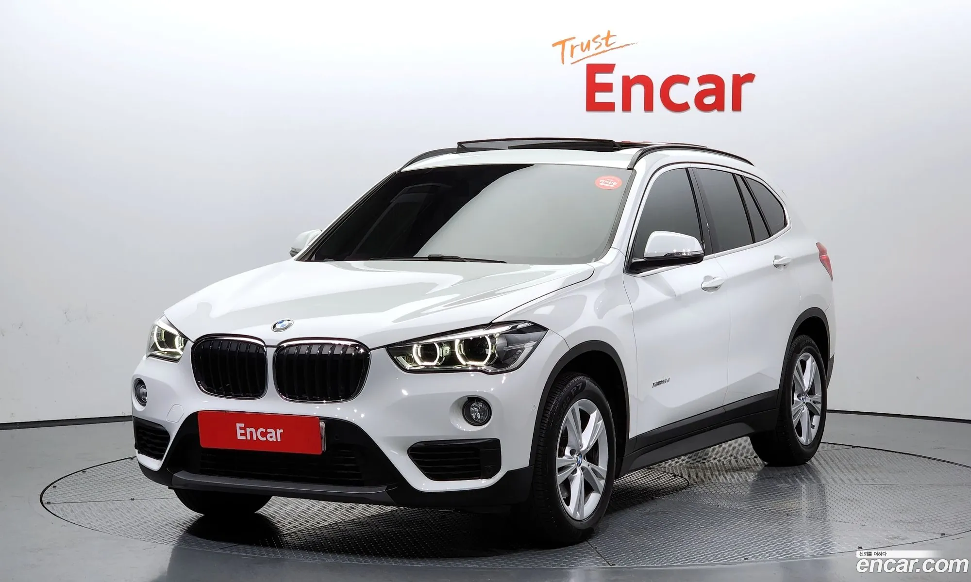 BMW X1 Ii F48 xDrive 18D 2017 - фотография 18154696