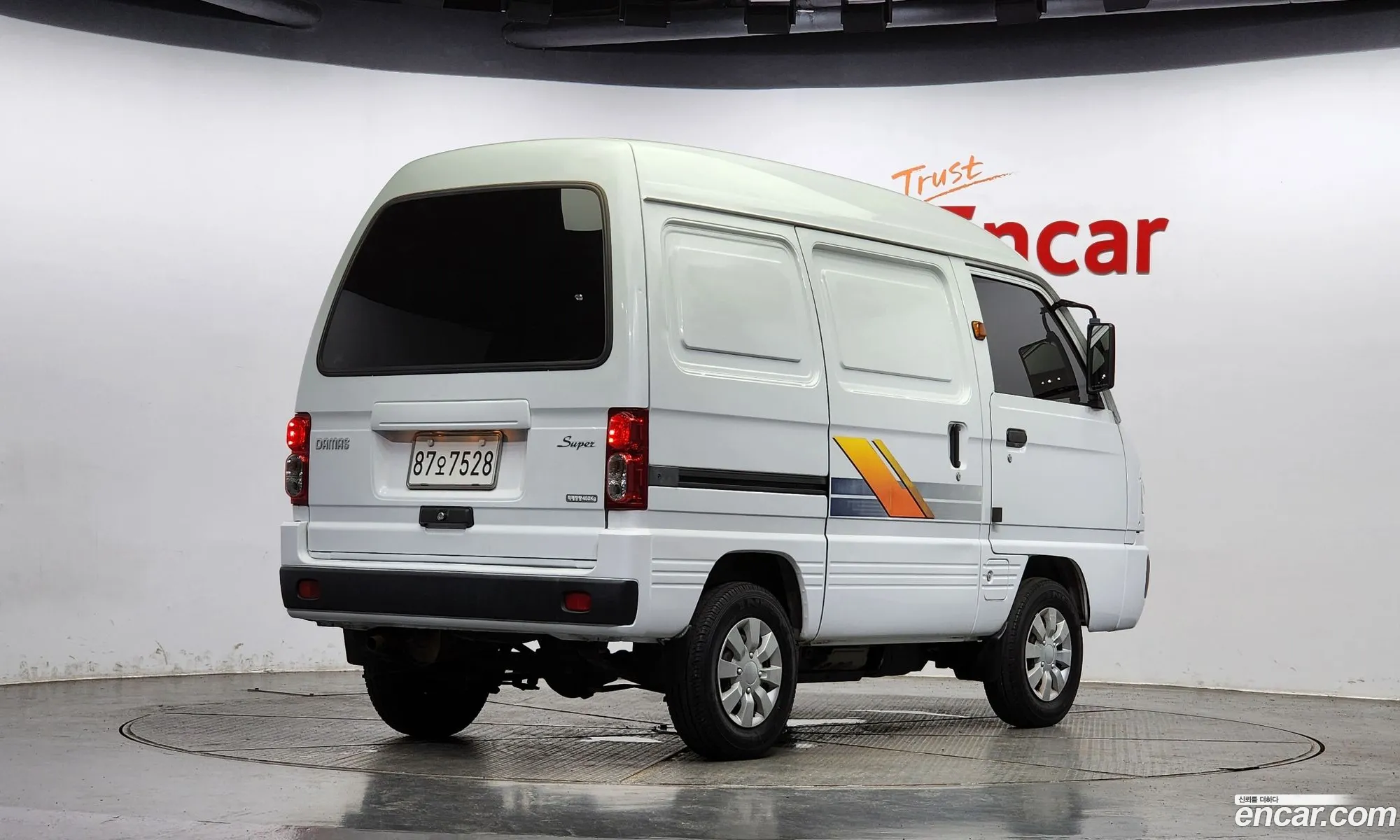 Chevrolet Damas 2-Seater Panel Van 2017 - фотография 17148098