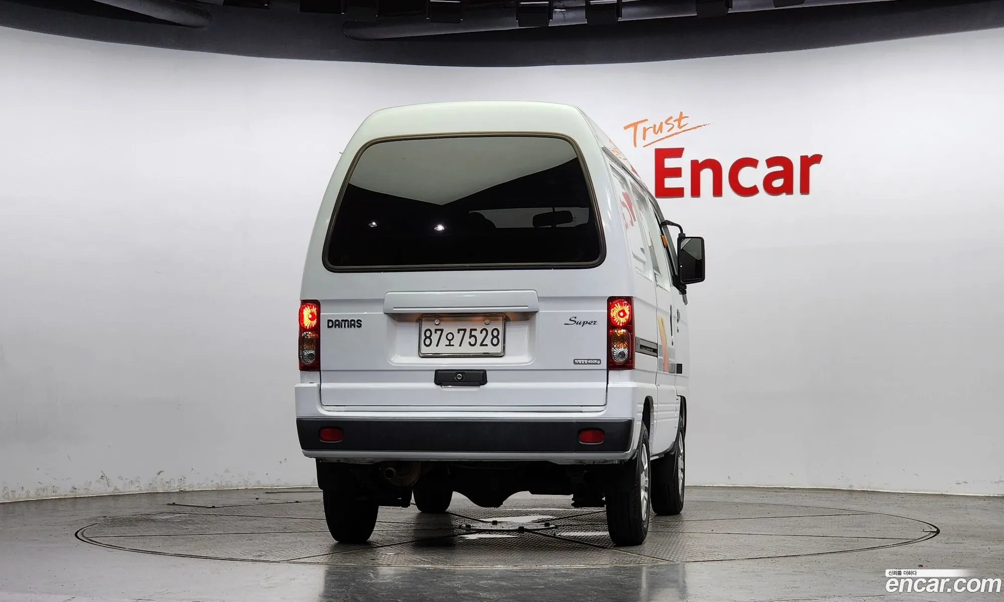 Chevrolet Damas 2-Seater Panel Van 2017 - фотография 17148100