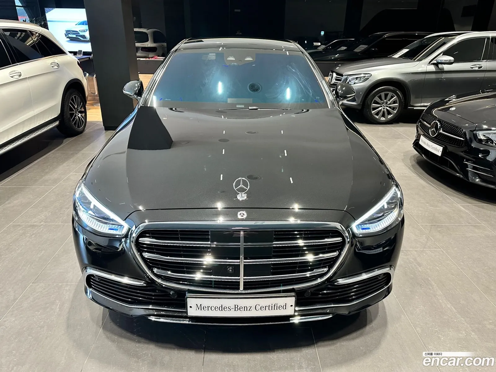 Mercedes-Benz S-Klasse S580L 4Matic 2022 - фотография 17145904