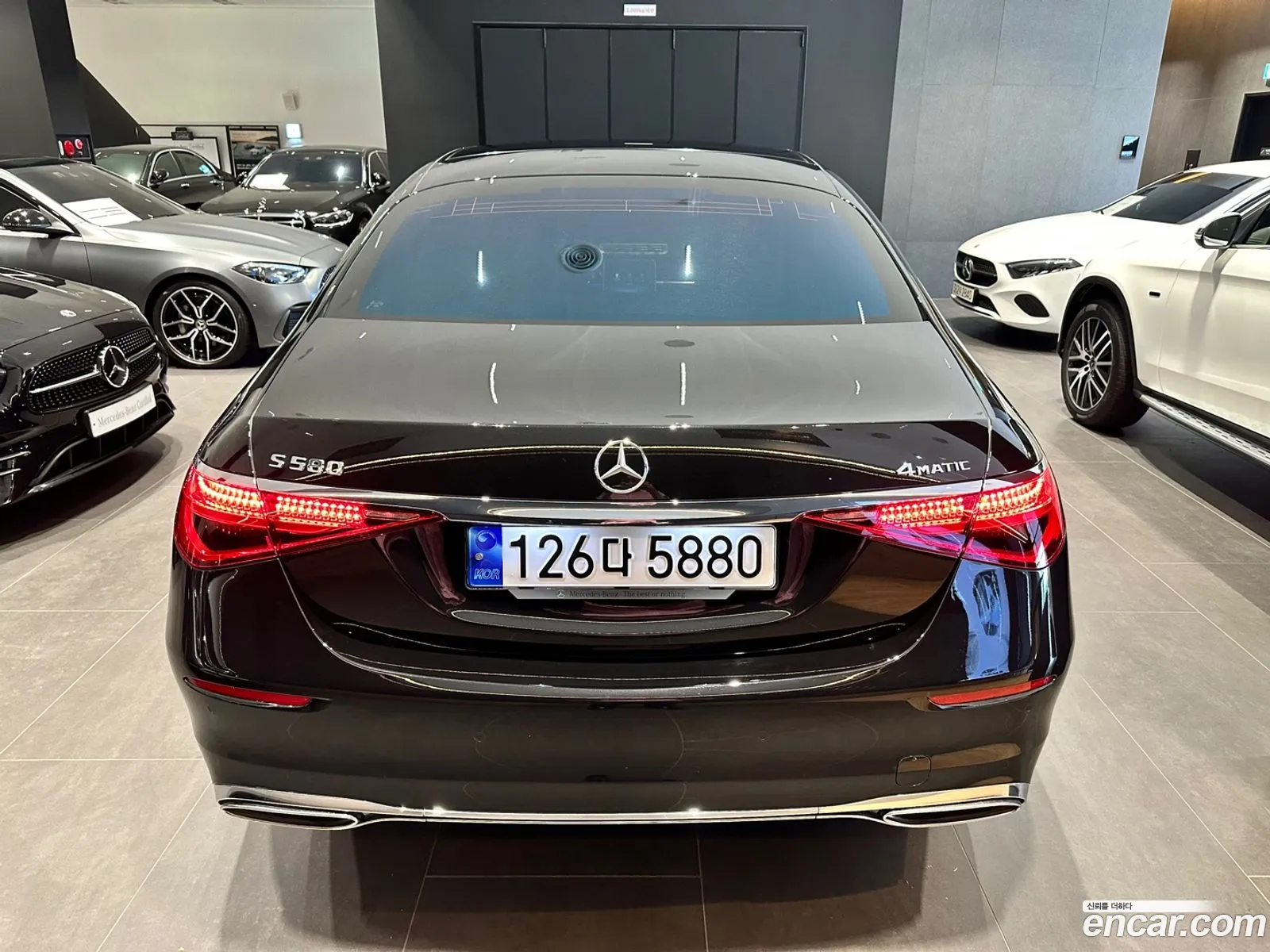Mercedes-Benz S-Klasse S580L 4Matic 2022 - фотография 17145905