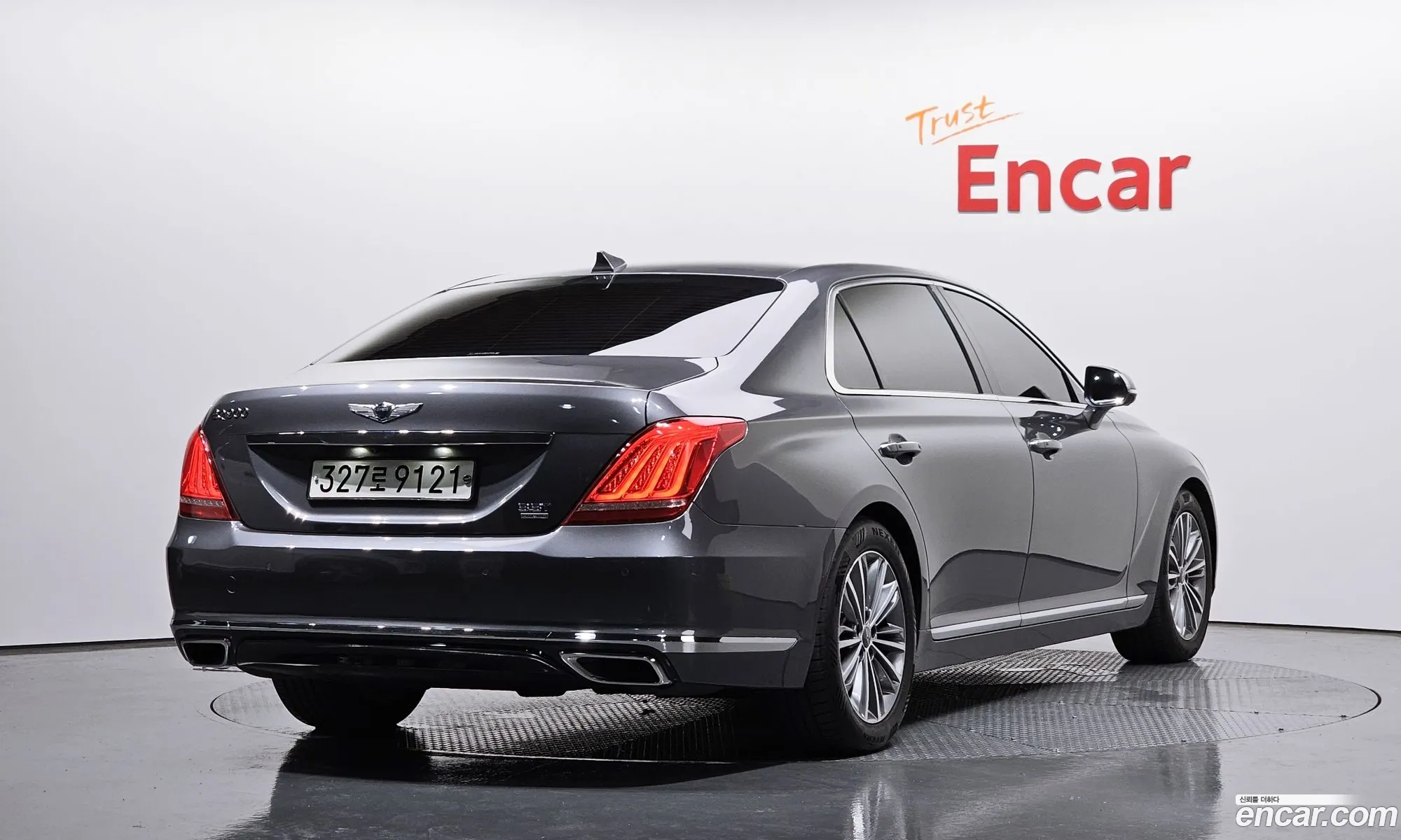 Genesis G90 I 33 T-Gdi Awd 2016 - фотография 624187