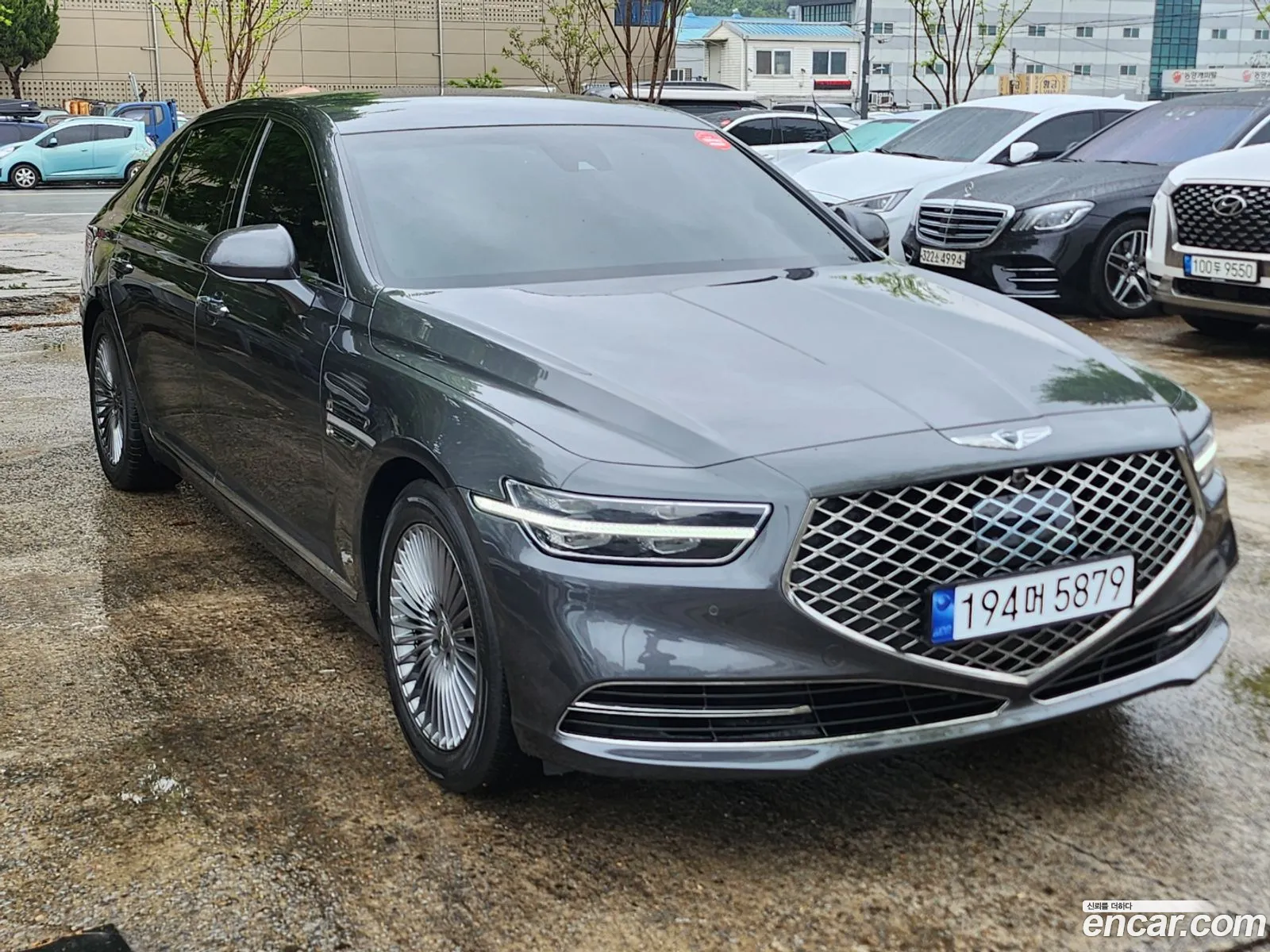Genesis G90 I 38 Awd 2020 - фотография 634402