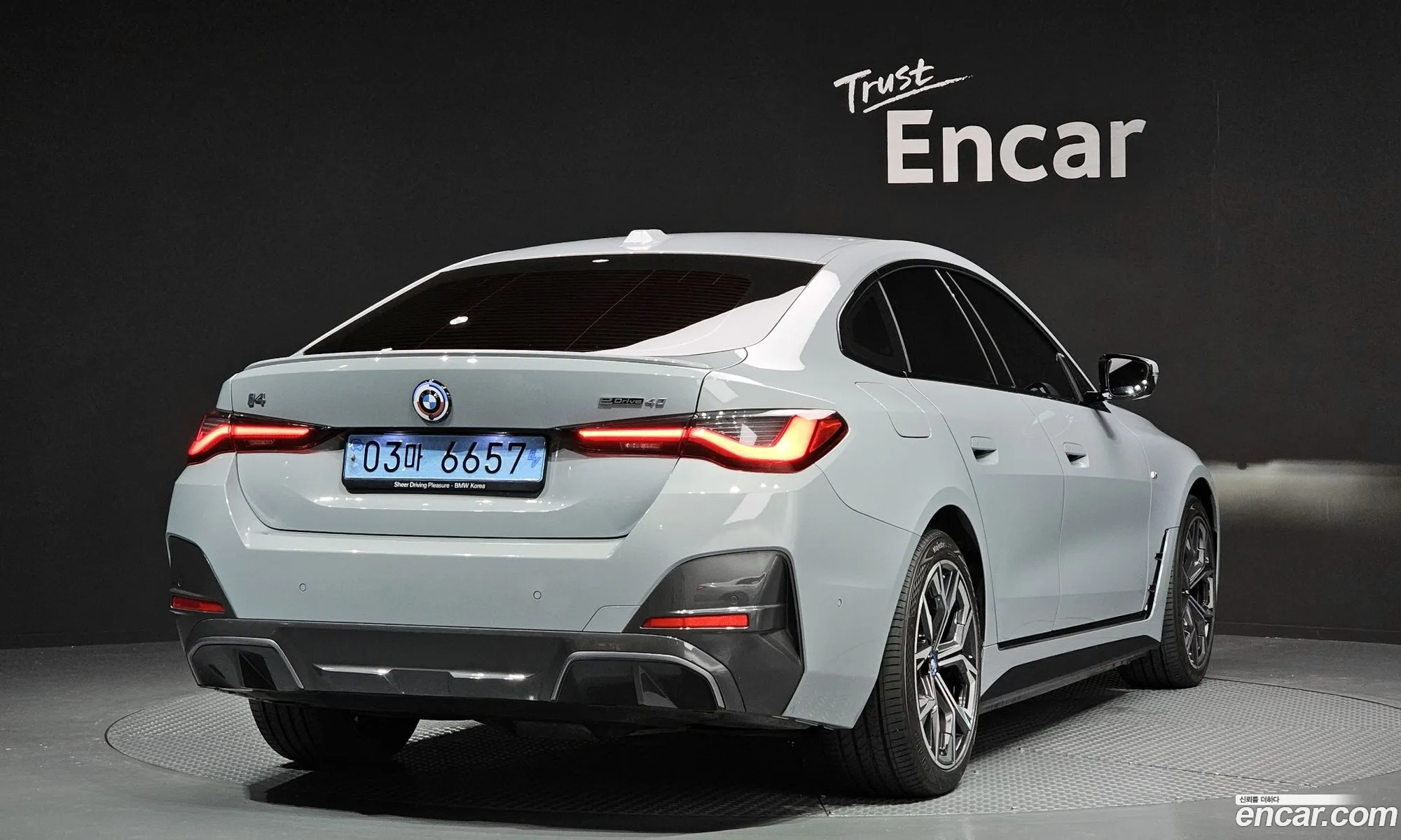 BMW I4 I4 Edrive40 M Sports Pro 2022 - фотография 18542176